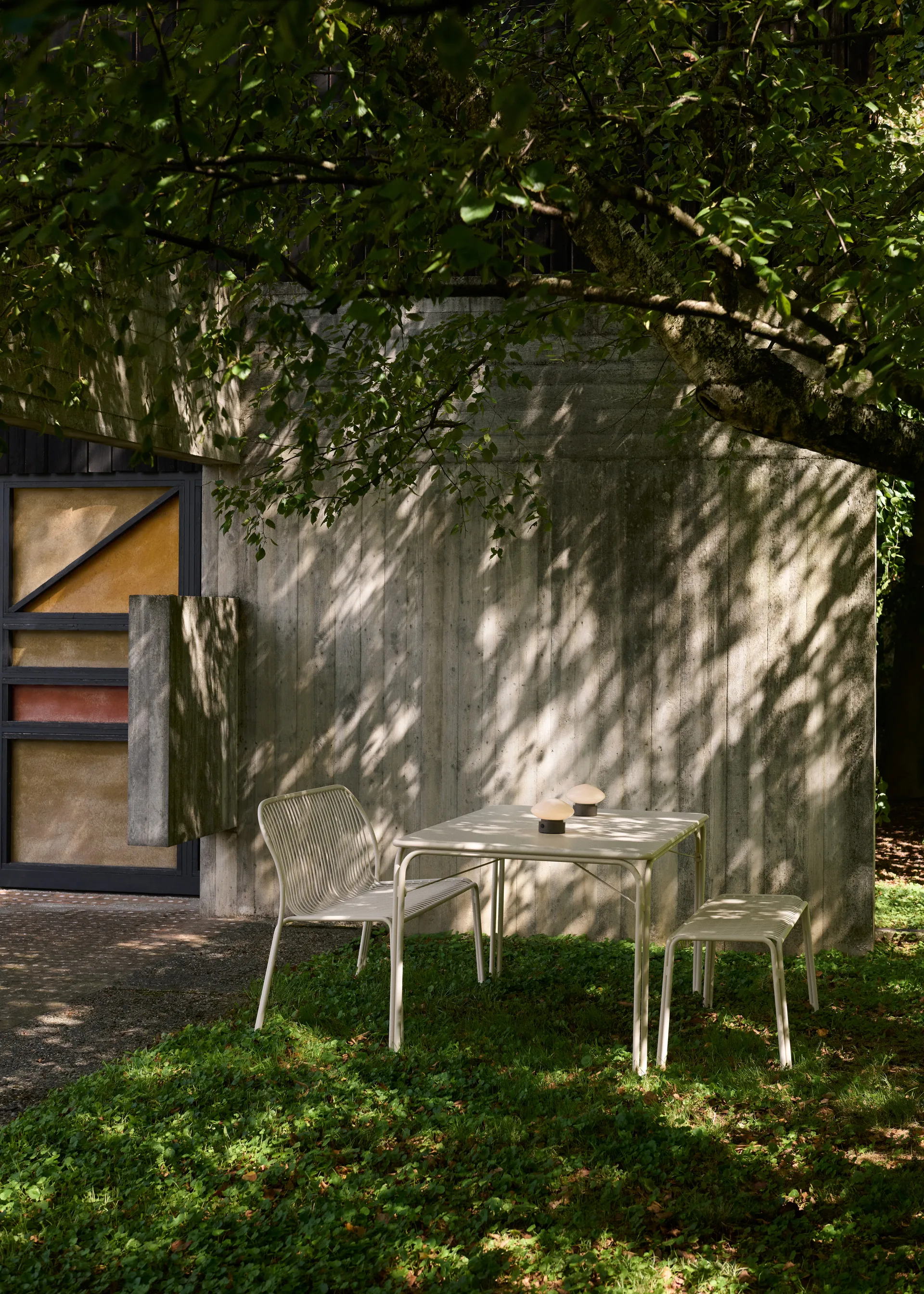 Thorvald SC111 πάγκος, Ivory, 129 εκ. &Tradition