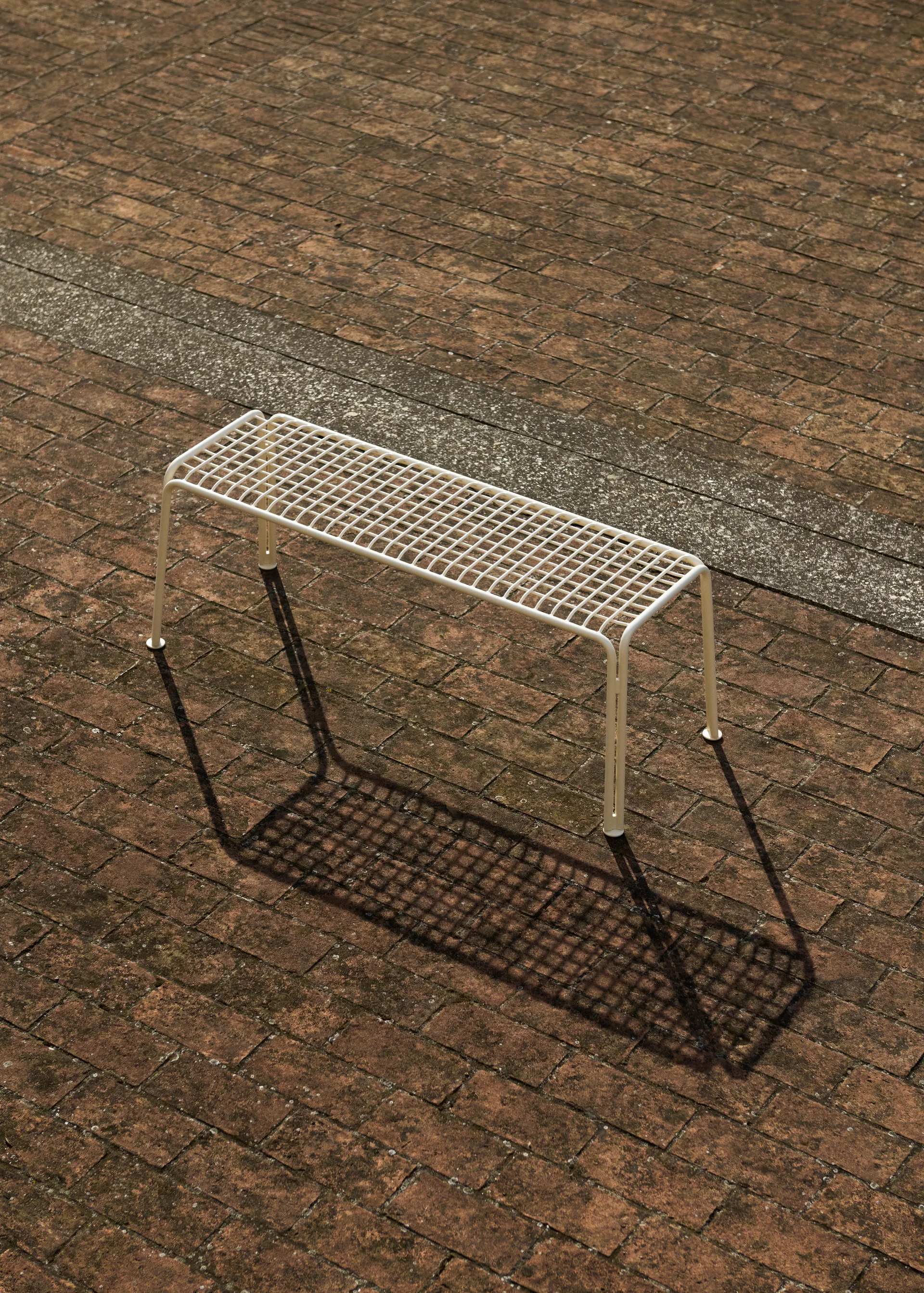 Thorvald SC112 παγκάκι, Ivory, 125 εκ. &Tradition