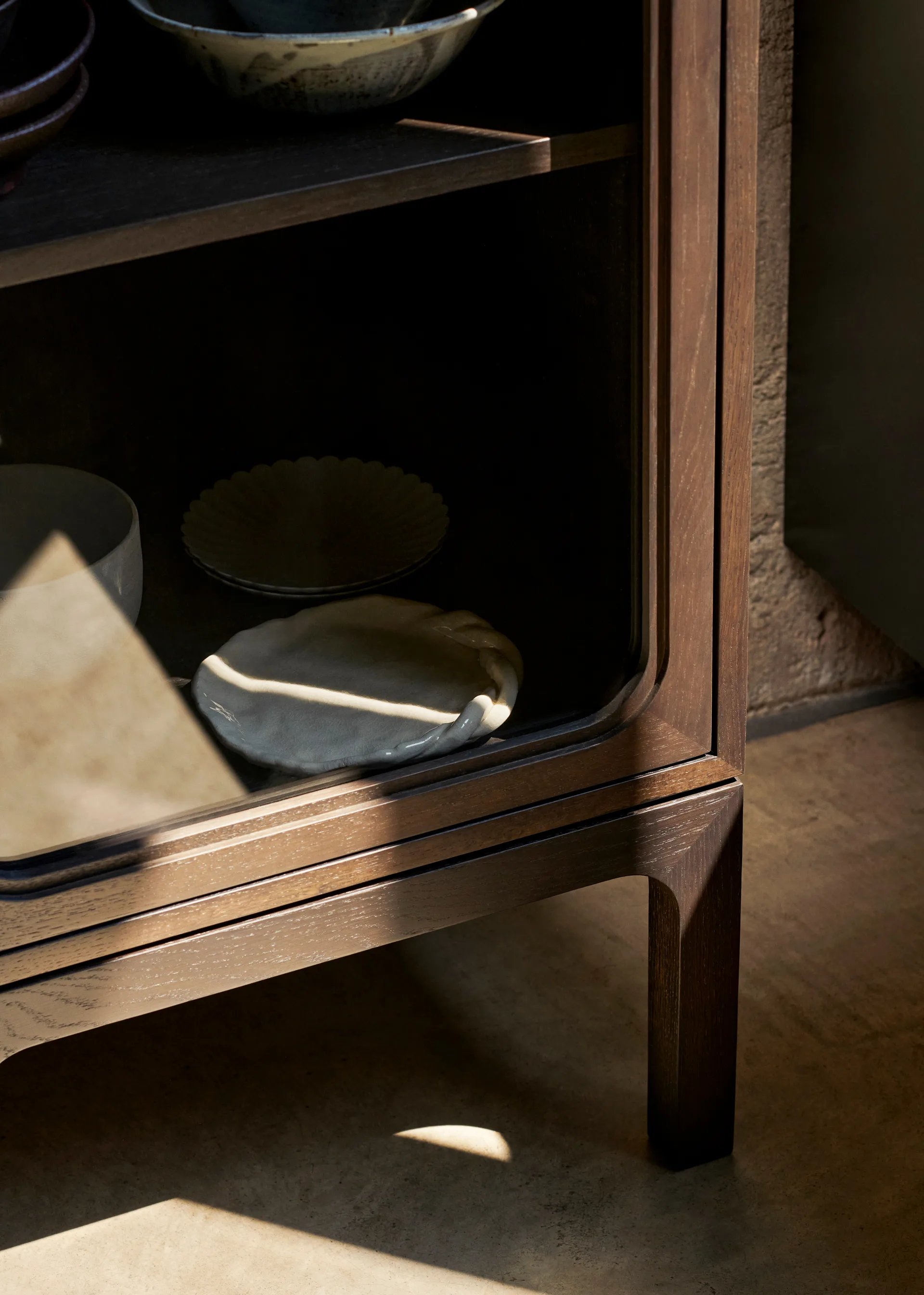 Βιτρίνα, Trace SC87, 50x192x40 εκ., Δρυς χρωματισμένη σκούρα &Tradition