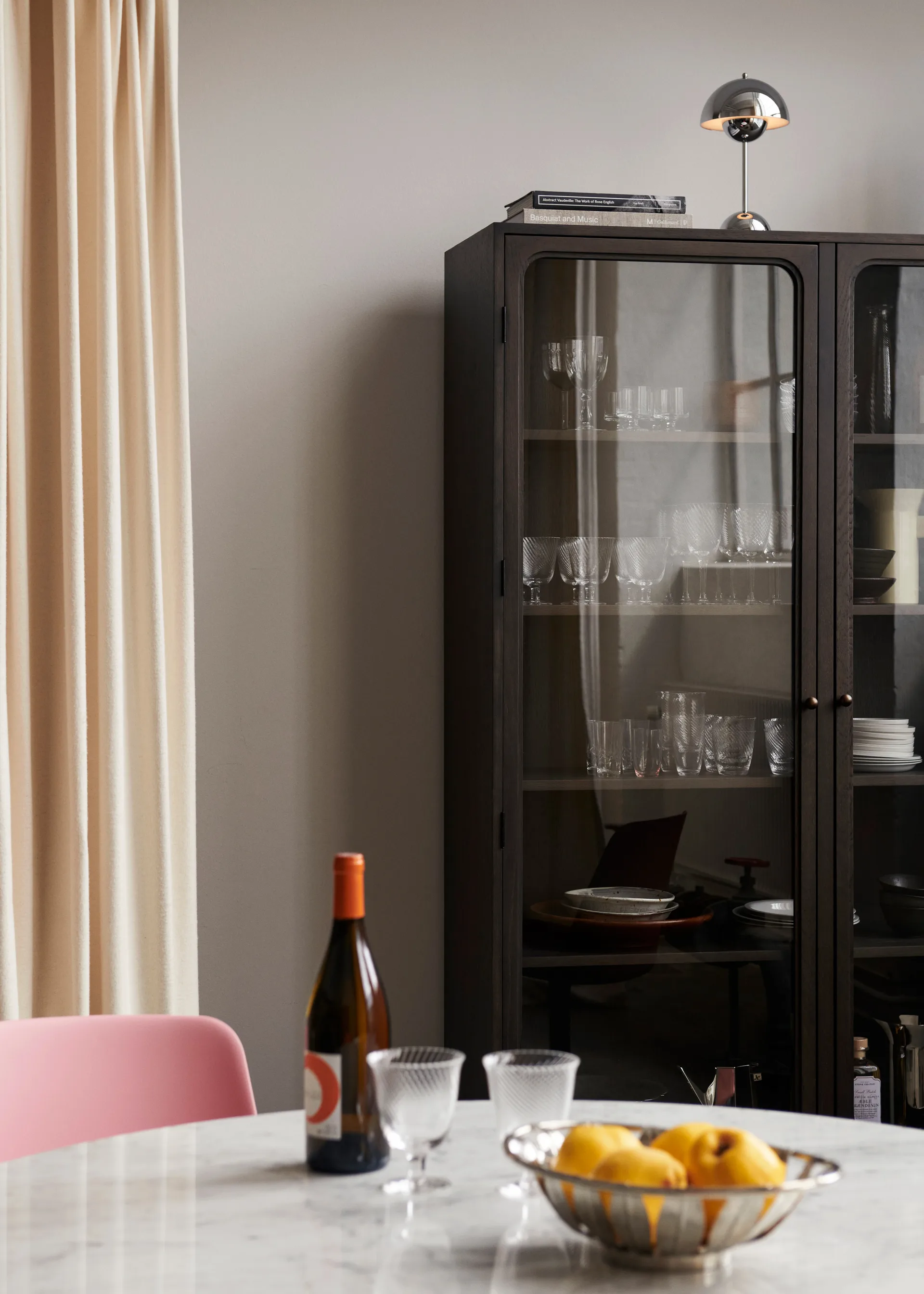 Βιτρίνα, Trace SC88, 120x192x40 εκ., Δρυς χρωματισμένη σκούρα &Tradition