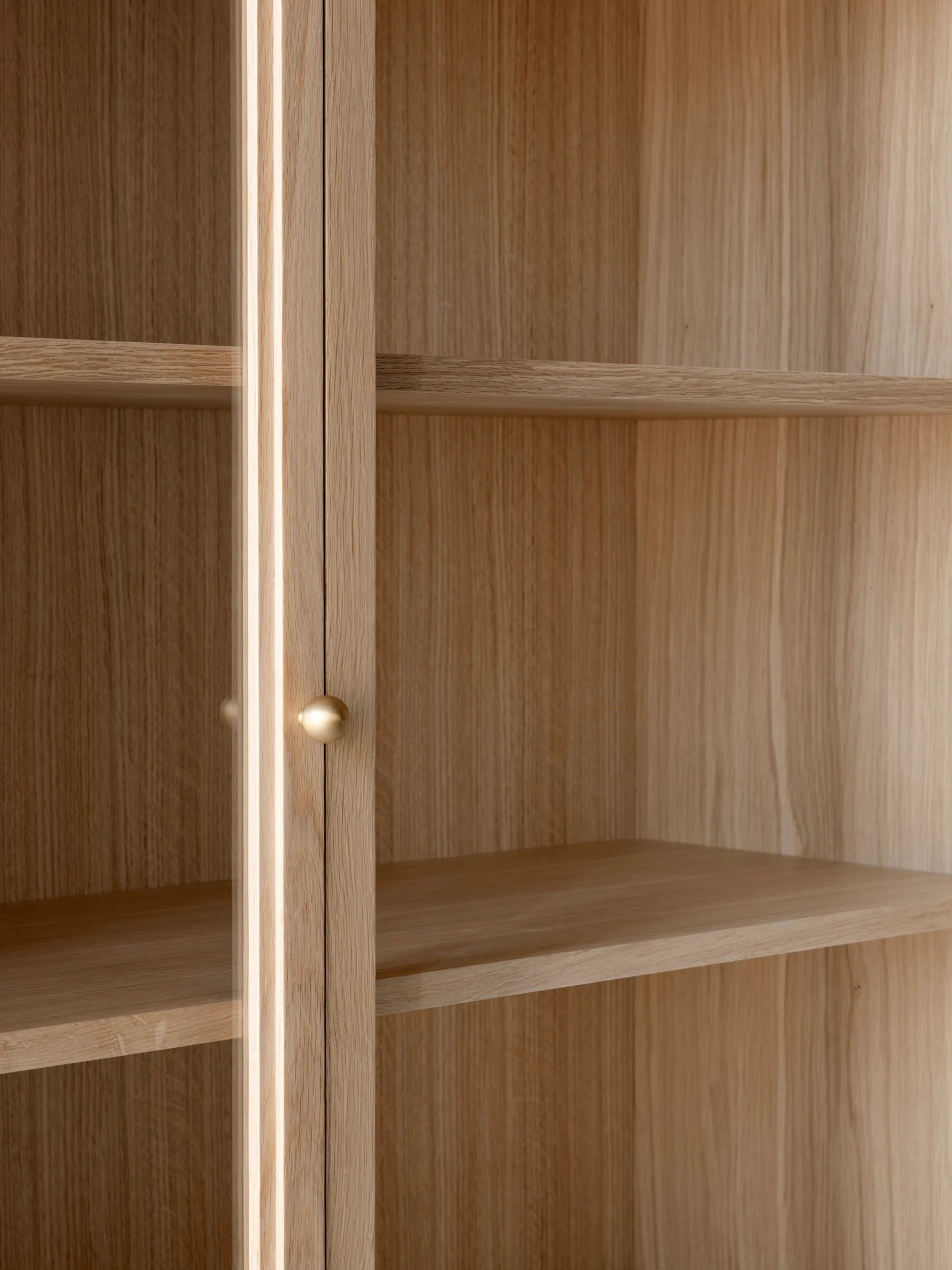 Βιτρίνα, Trace SC88, 120x192x40 εκ., Φυσική δρυς &Tradition