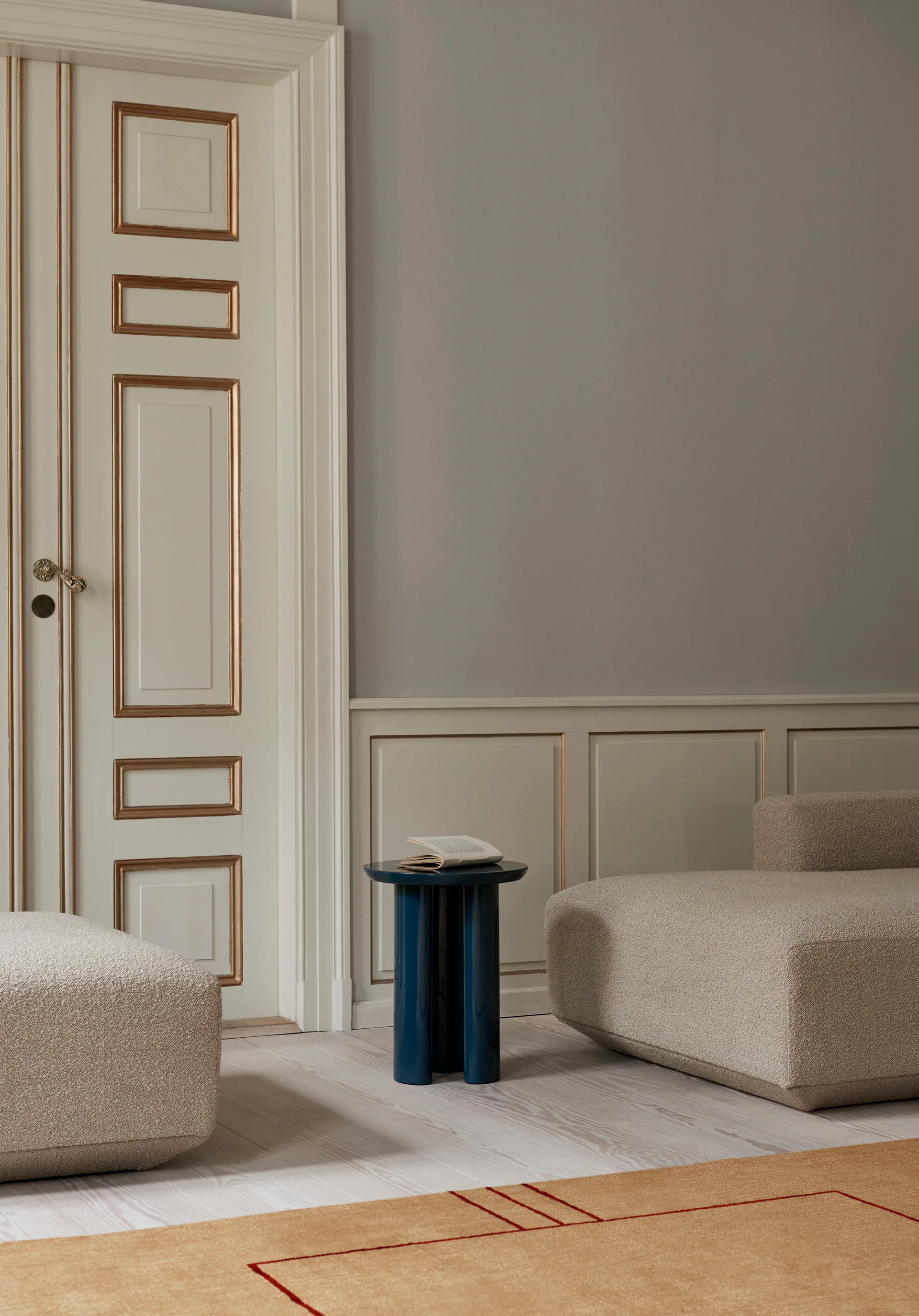 Τραπεζάκι Tung JA3, Steel blue &Tradition