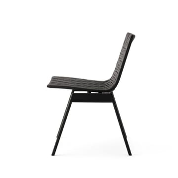 Ville Outdoor AV33 καρέκλα - Warm black - &Tradition
