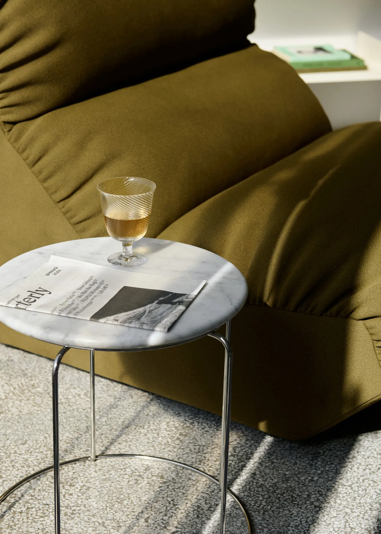 Wire Stool VP11 επάνω επιφάνεια Ø38 cm, Μάρμαρο Bianco Carrara &Tradition