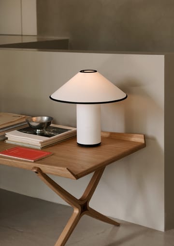 X HM13 τραπεζάκι σαλονιού 61x120 cm - Lacquered oak-walnut inserts - &Tradition