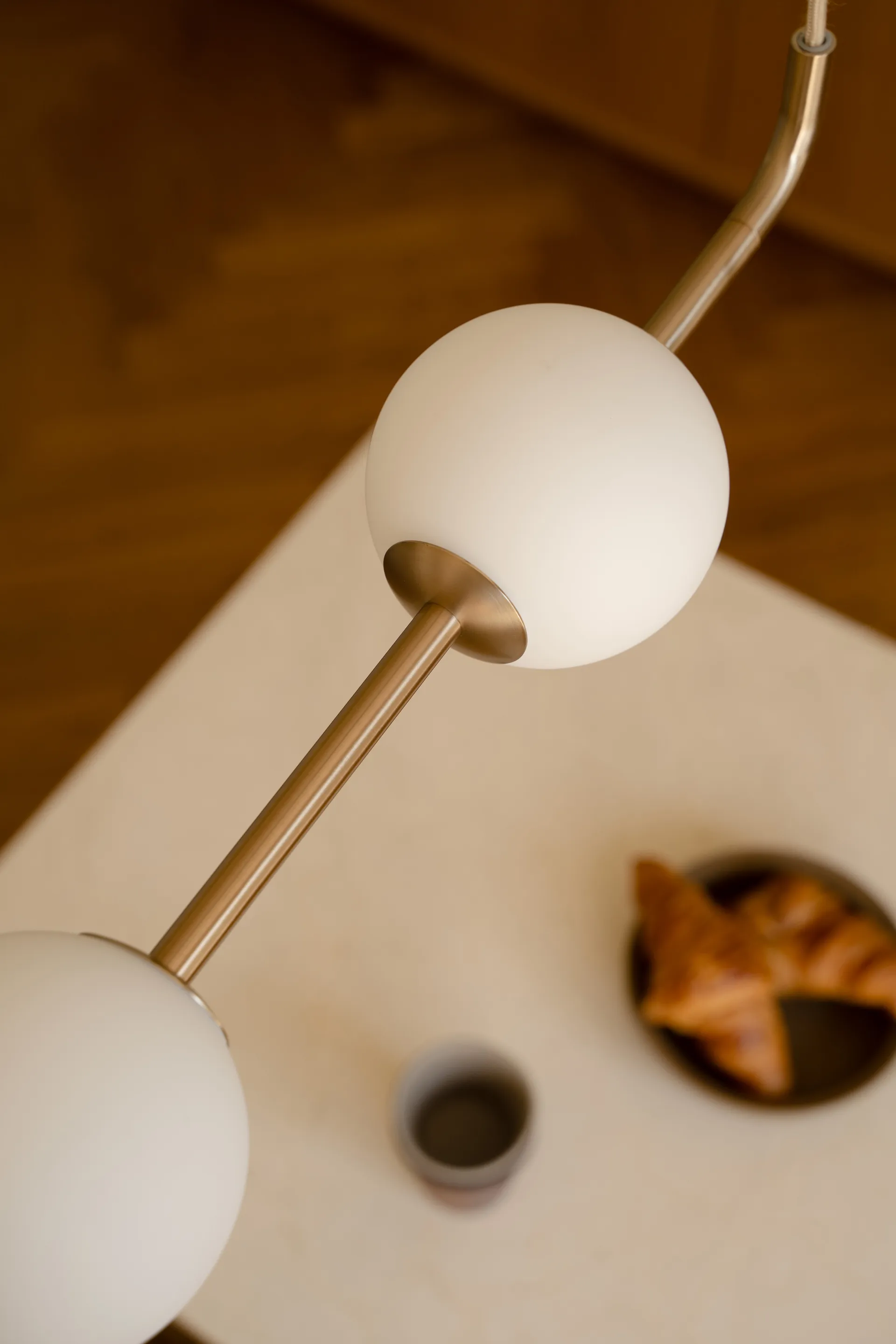 Audrey linear κρεμαστό φωτιστικό, Brass Umage