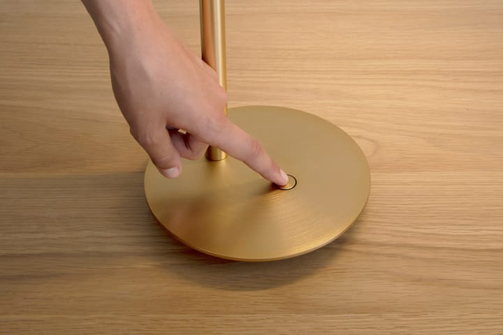 Επιτραπέζιο φωτιστικό Omni Table, Τριμμένος ορείχαλκος Umage