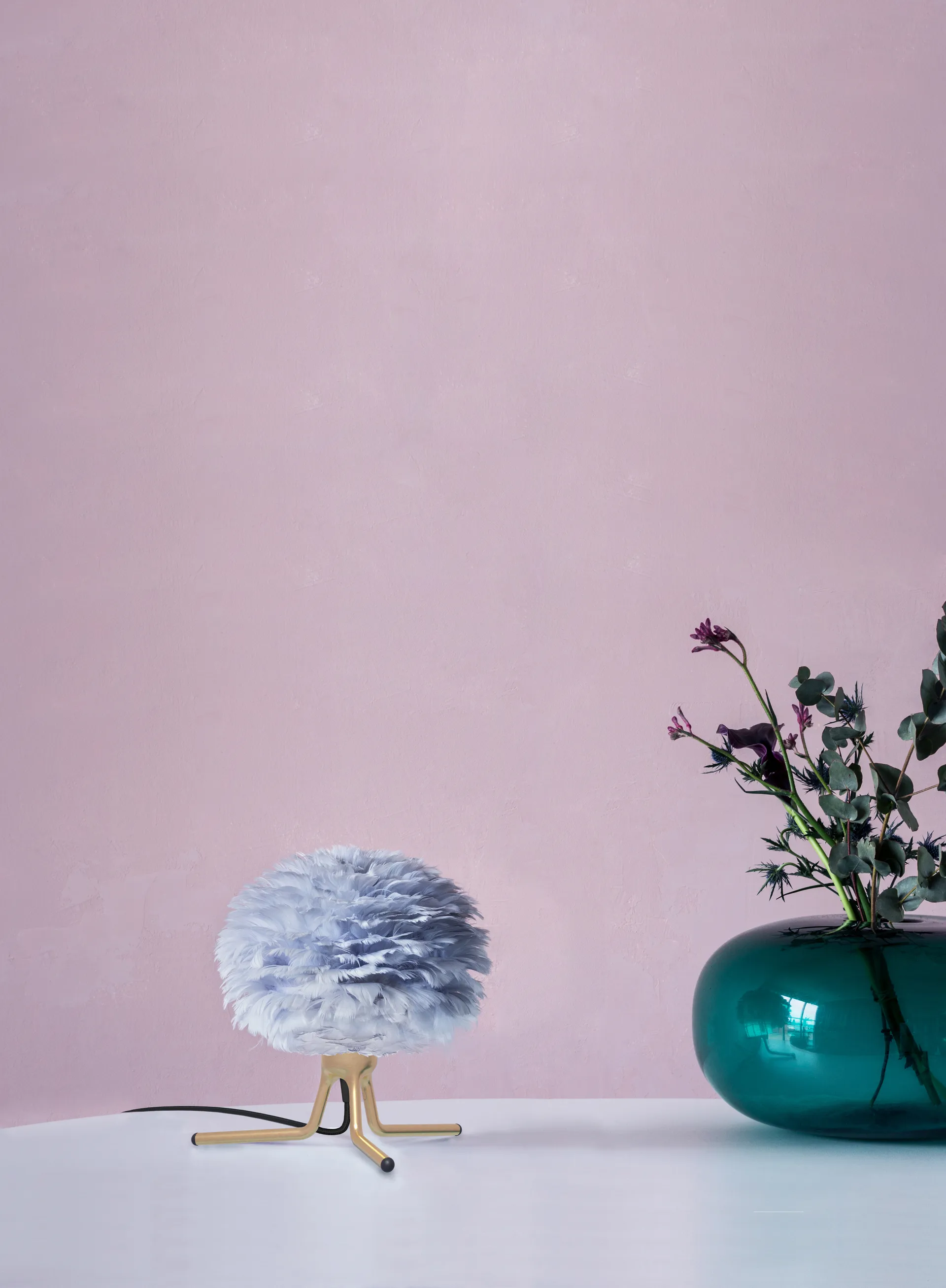 Τρίποδη βάση φωτιστικού, Βουρτσισμένος ορείχαλκος Umage