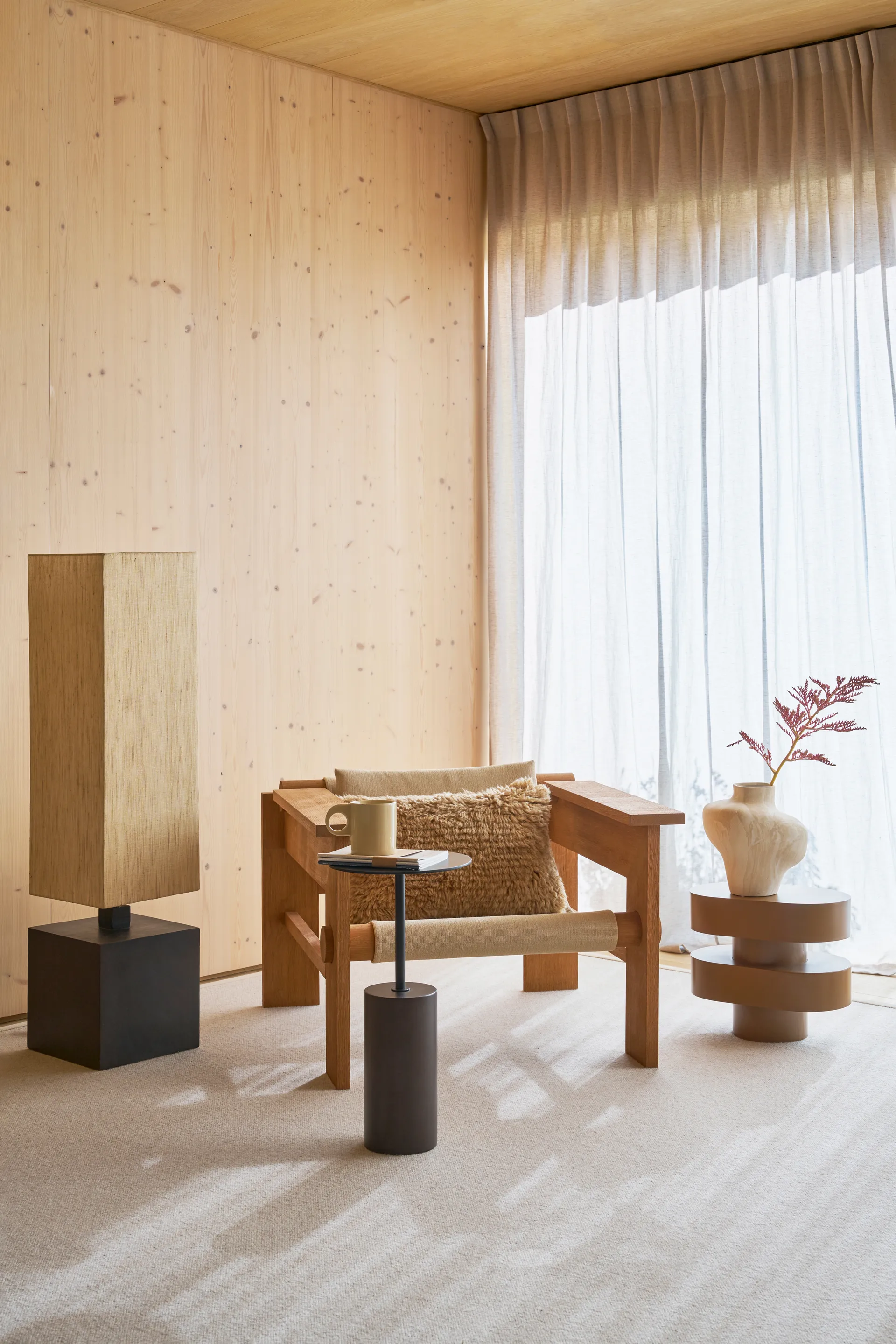 Μαcy A πλαϊνό τραπέζι ⌀55 cm, Mangowood URBAN NATURE CULTURE