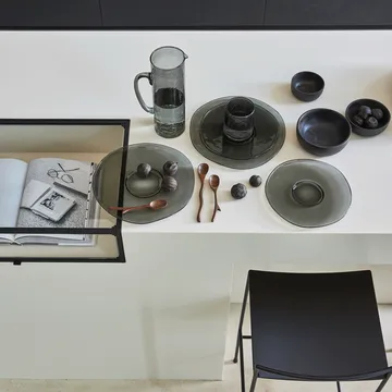 UNC πιάτο ανακυκλωμένο γυαλί Ø28 cm - Έβενος - URBAN NATURE CULTURE