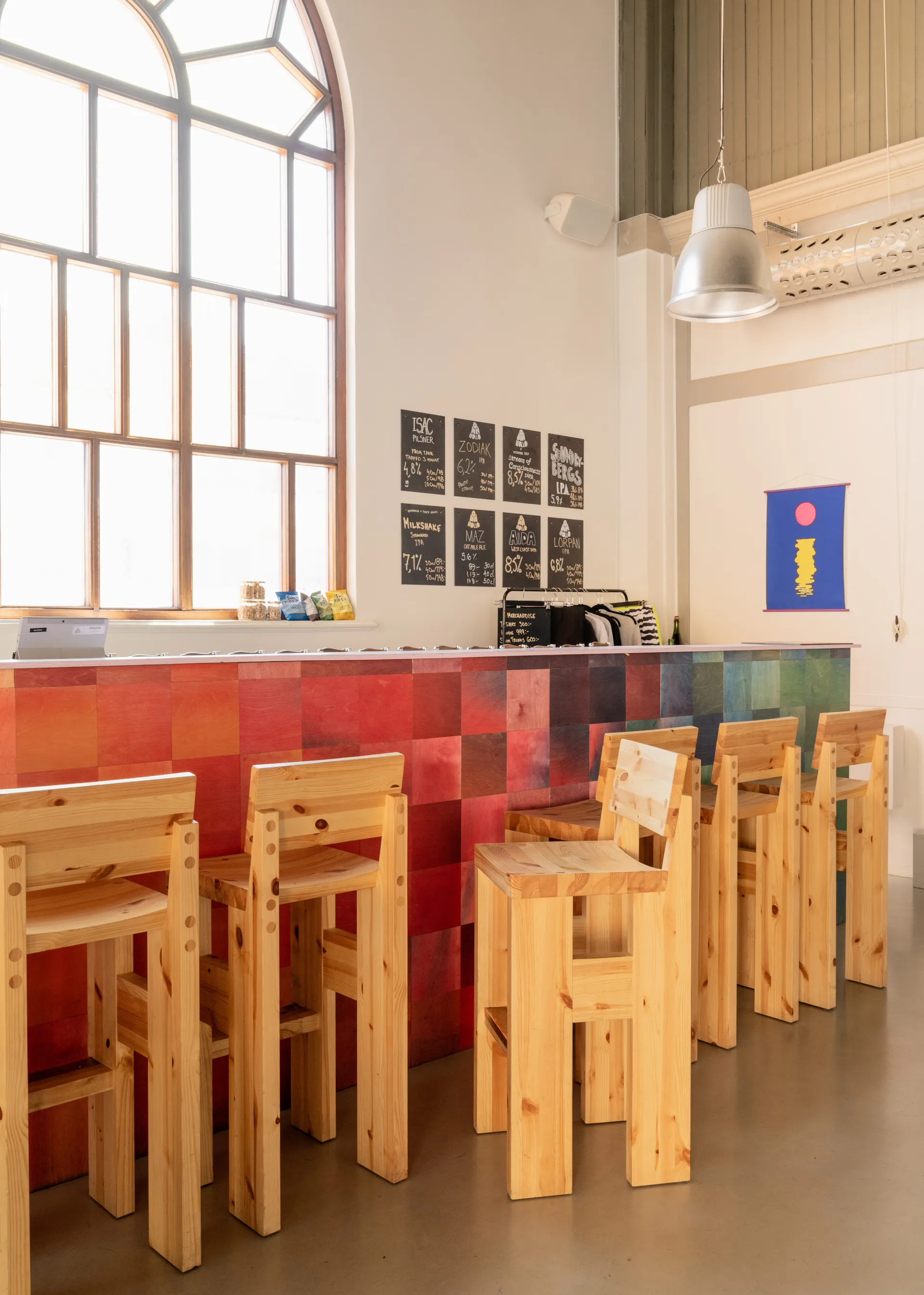 001 Bar Stool σκαμπό μπαρ, Ματ λαδωμένο με κερί πεύκο, 65 cm Vaarnii