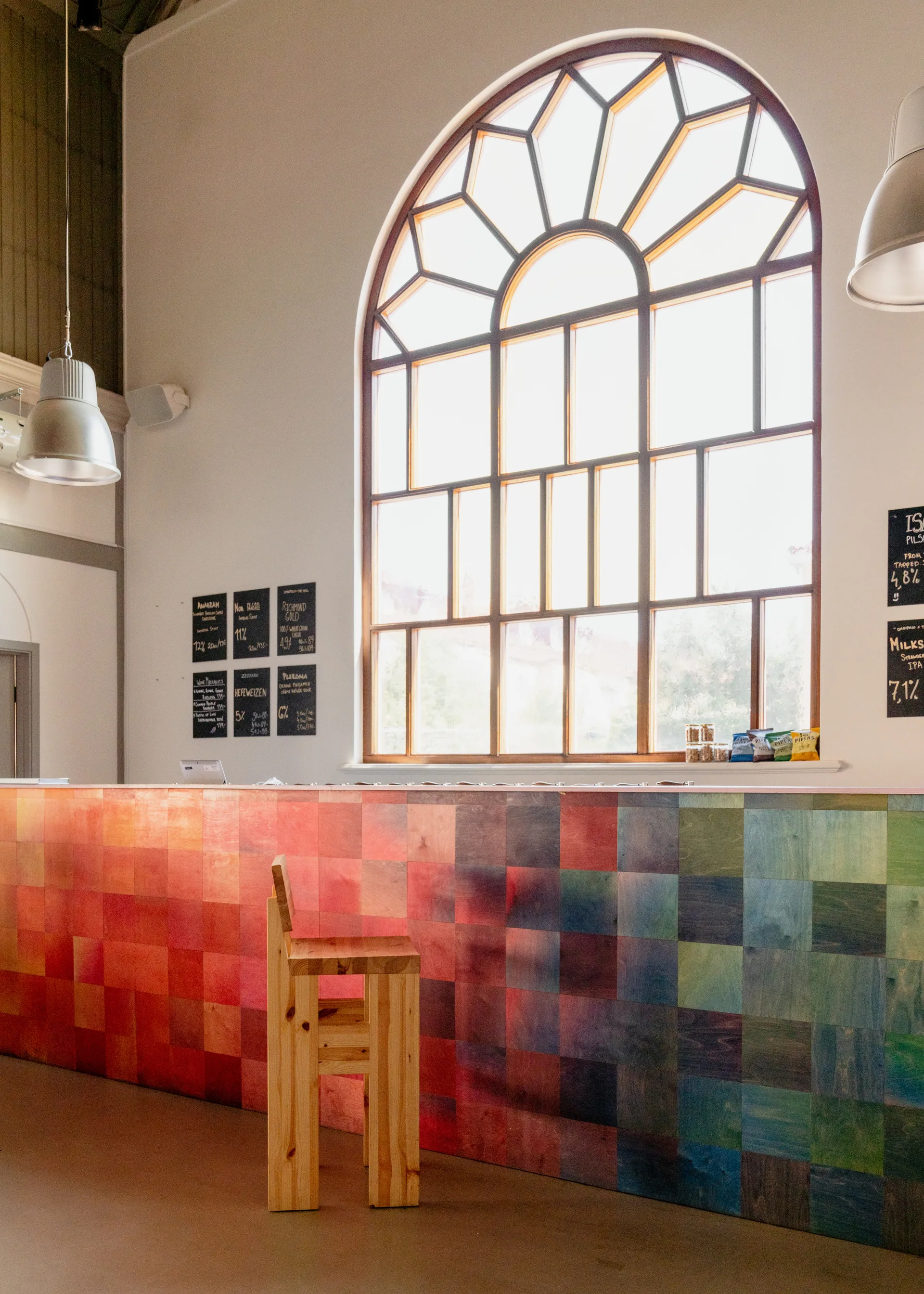 001 Bar Stool σκαμπό μπαρ, Ματ λαδωμένο με κερί πεύκο, 65 cm Vaarnii