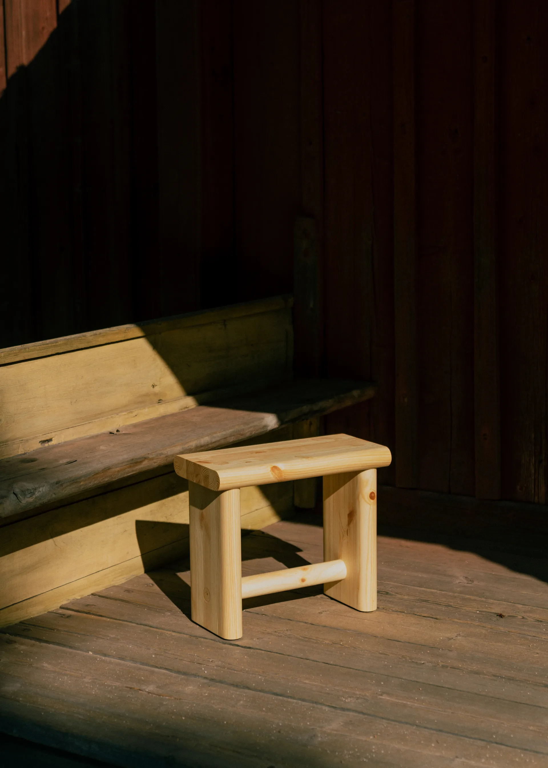 002 Ast Stool σκαμπό, Ματ λαδωμένο με κερί πεύκο, 55x26x45 cm Vaarnii
