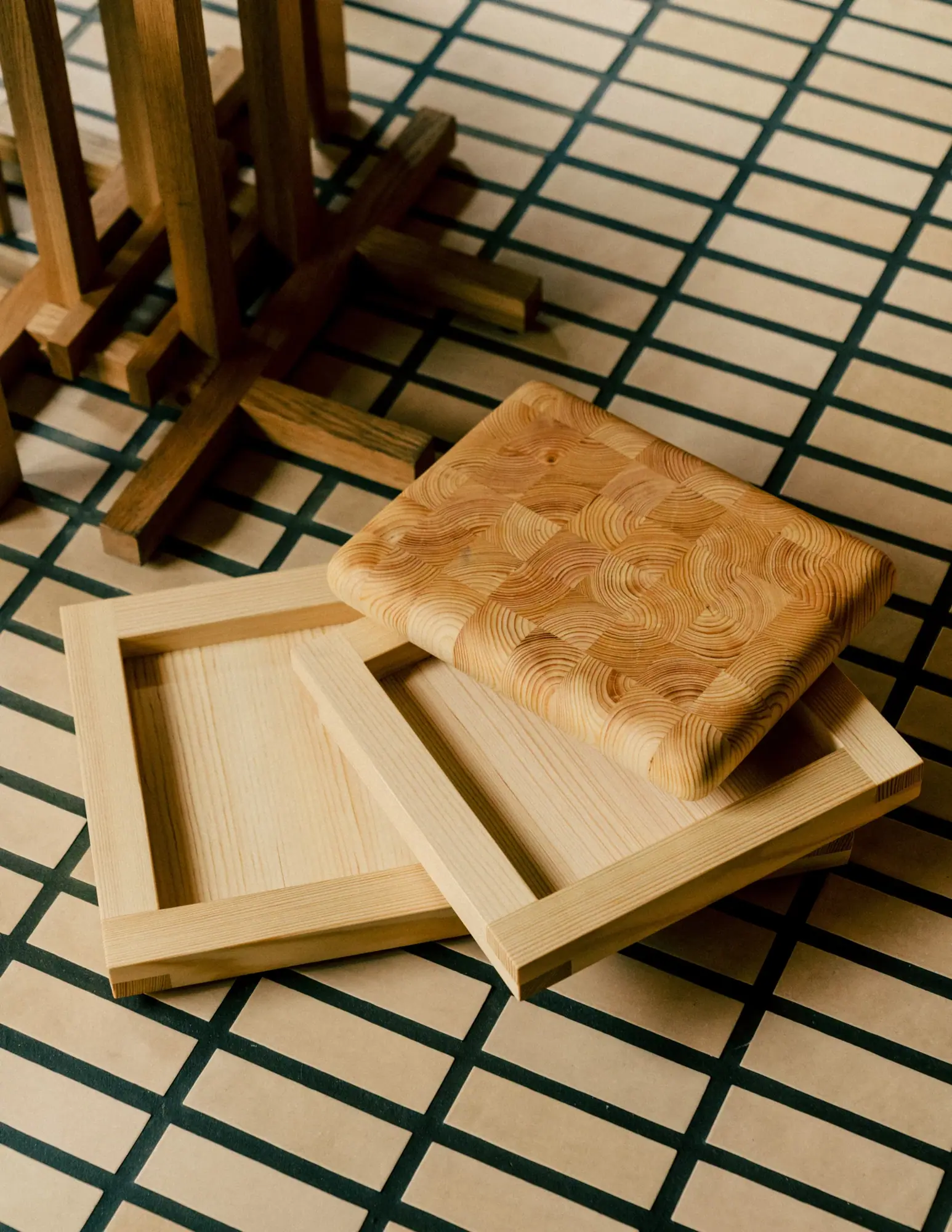 009 Tray δίσκος, Λαδολουστραρισμένο πεύκο, 33x33x6 εκ. Vaarnii