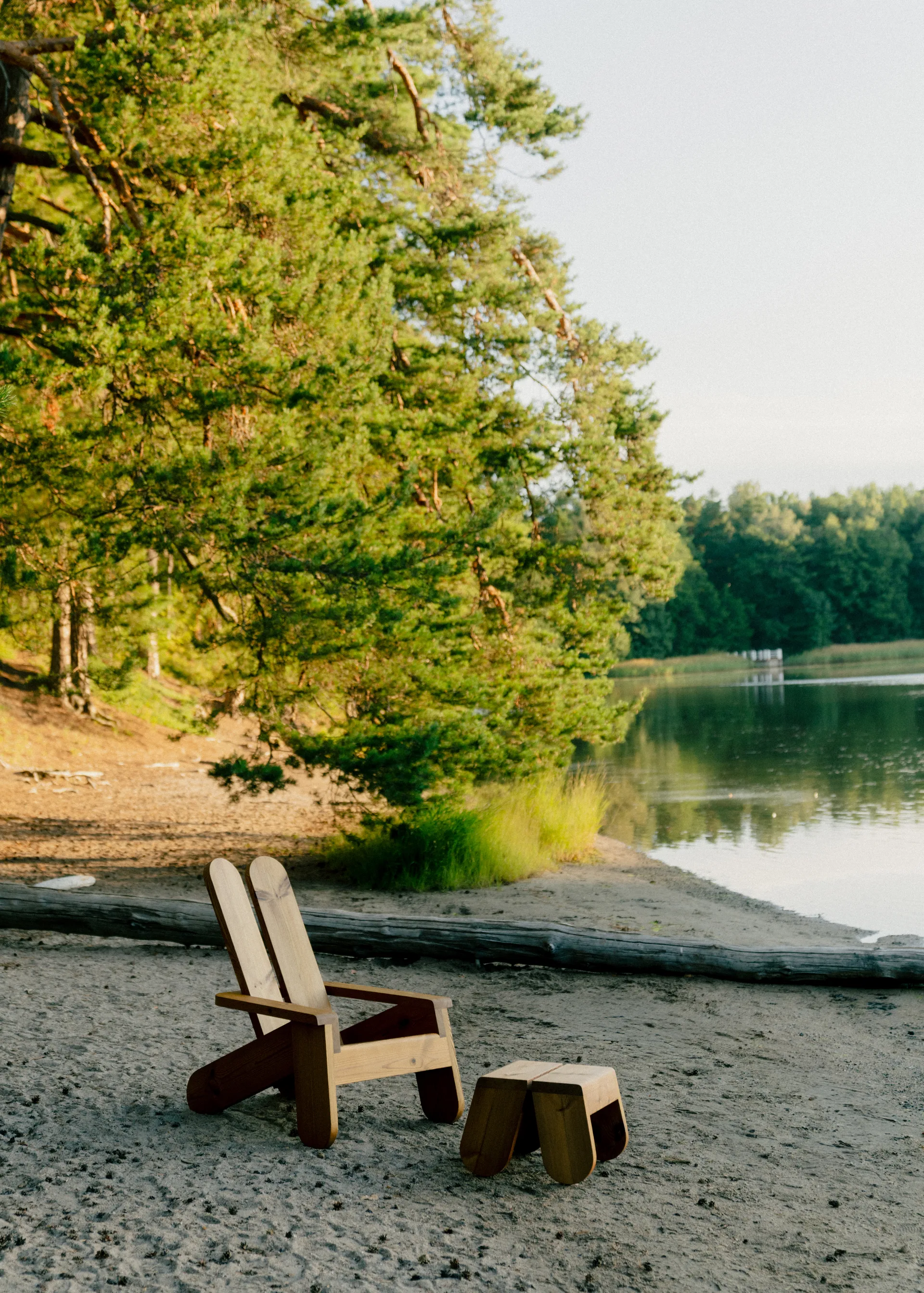 015 Peace Outdoor Foot Stool σκαμπό ποδιών, Θερμικά επεξεργασμένη πεύκη Vaarnii