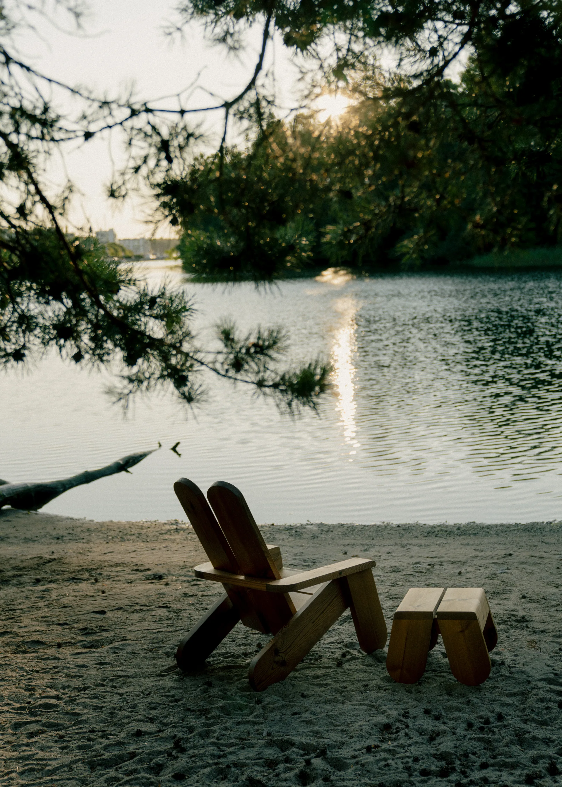 015 Peace Outdoor Lounge Chair πολυθρόνα lounge, Θερμικά επεξεργασμένη πεύκη Vaarnii