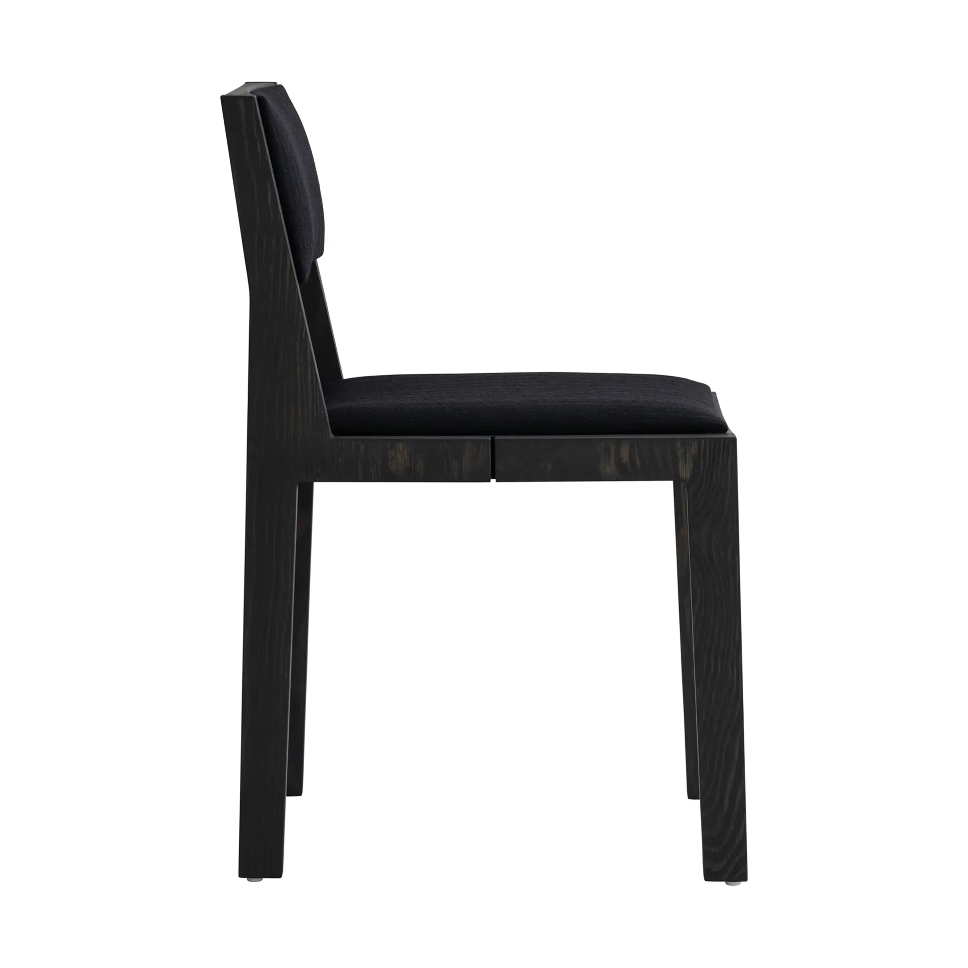 016 Maasto Dining Chair καρέκλα, Μαύρο-βαμμένο πεύκο, επενδεδυμένο μπροστινό μέρος σε μαύρο Vaarnii