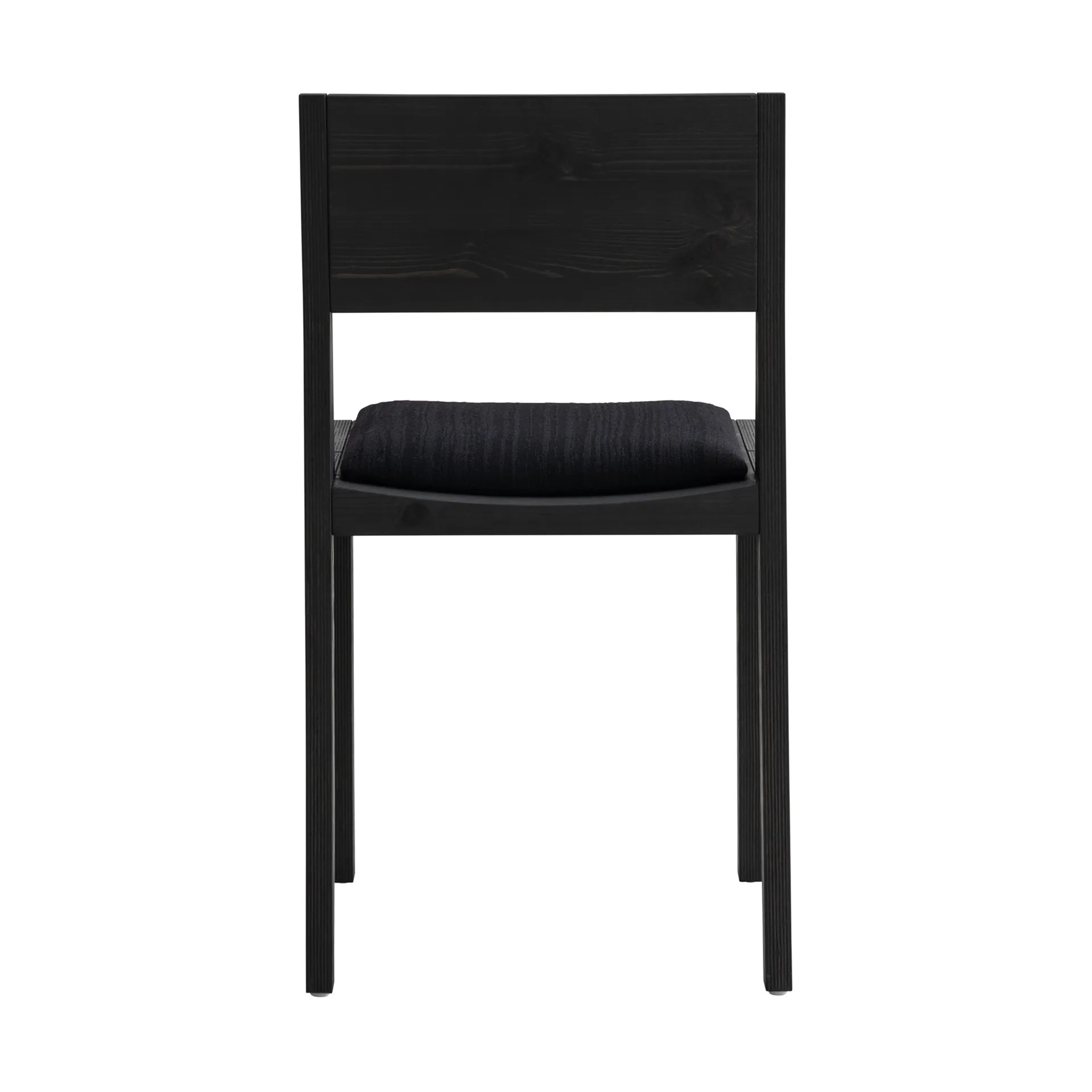 016 Maasto Dining Chair καρέκλα, Μαύρο-βαμμένο πεύκο, επενδεδυμένο μπροστινό μέρος σε μαύρο Vaarnii