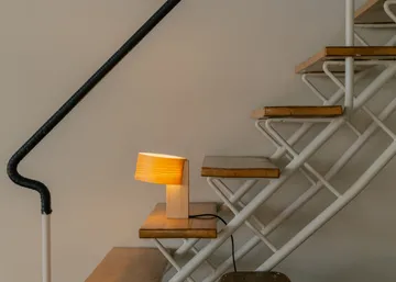 018 Hoop Table Lamp επιτραπέζιο φωτιστικό - Ματ λαδωμένο κερωμένο πεύκο, 34 cm - Vaarnii