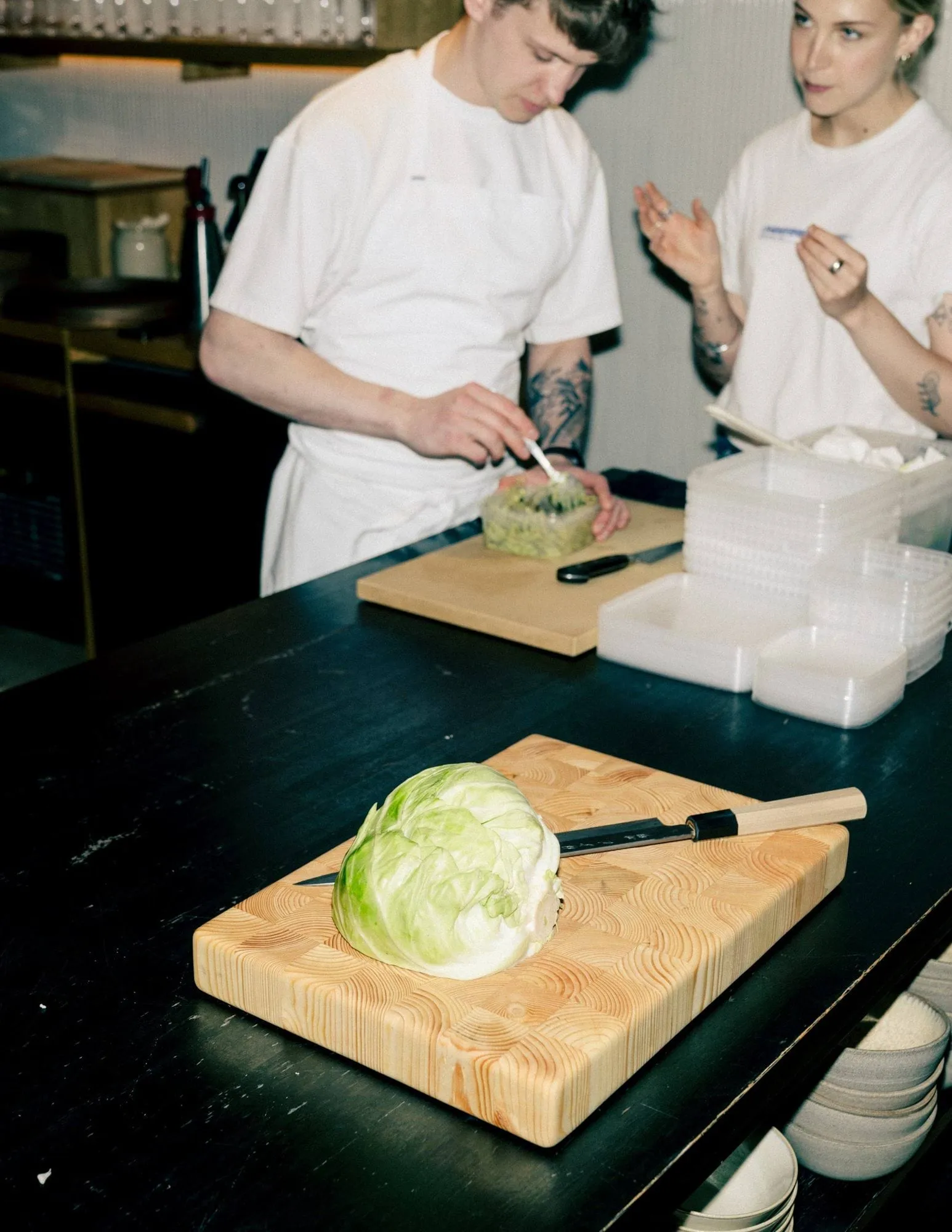 019 Syy Chopping Board ξύλο κοπής, Επεξεργασμένο με παραφινέλαιο πεύκη, large 31x43x5 εκ. Vaarnii