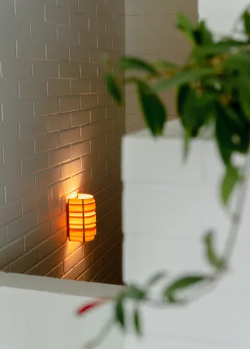 1004 Hans Wall Light - Ματ λαδωμένο-κηρωμένο πεύκο, 16x24 εκ. - Vaarnii