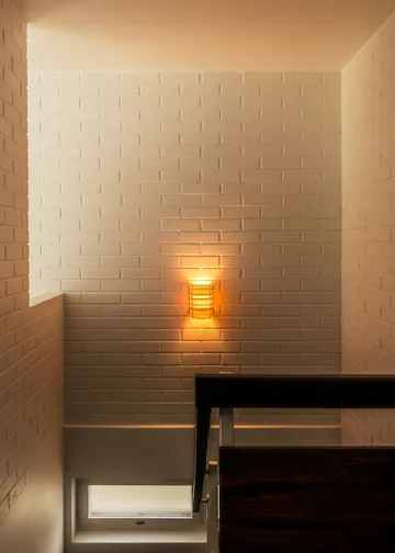 1004 Hans Wall Light - Ματ λαδωμένο-κηρωμένο πεύκο, 16x24 εκ. - Vaarnii