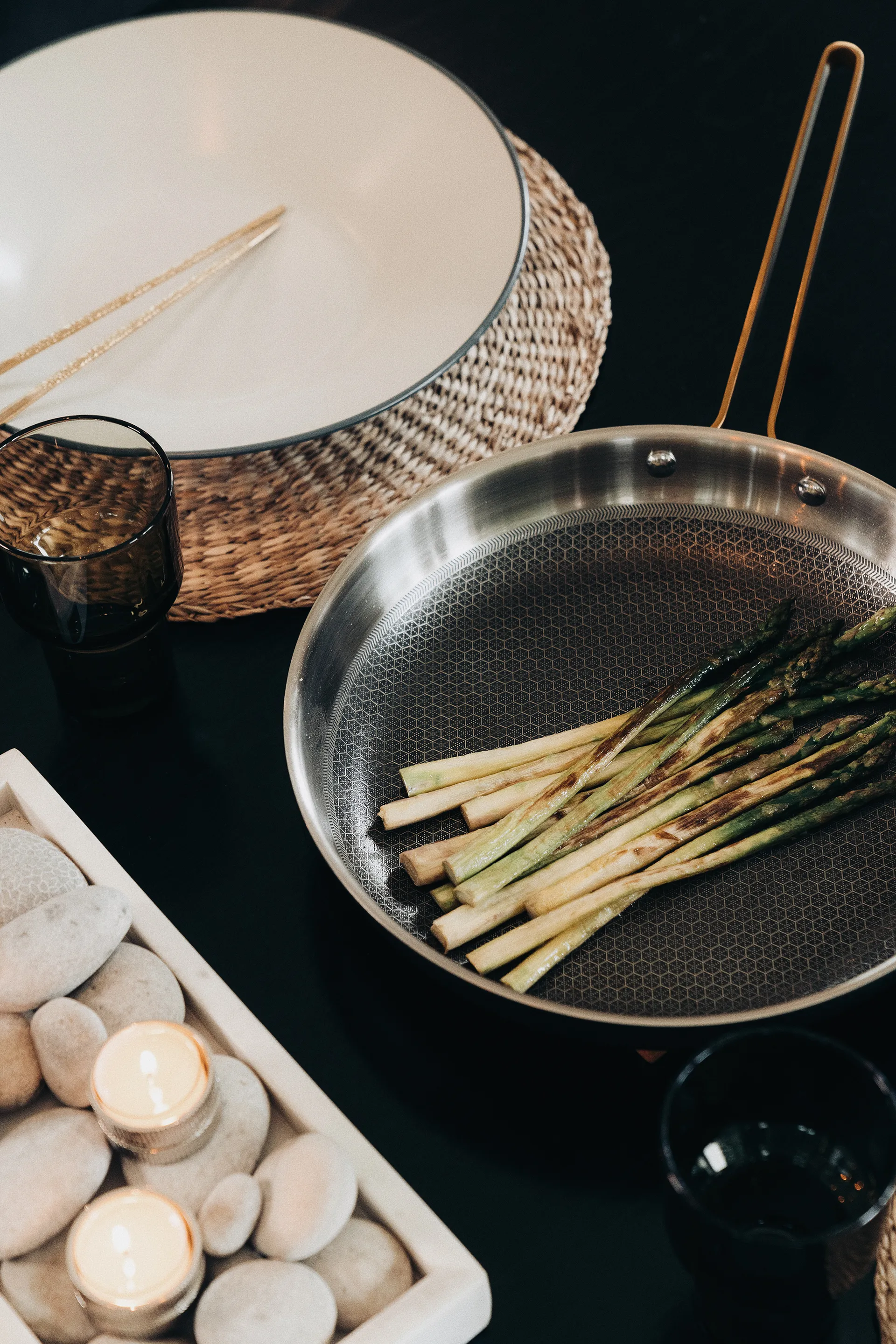 Arvet σφυρήλατο τηγάνι μαύρο, Modell Xb. Ø 28 cm Vargen & Thor