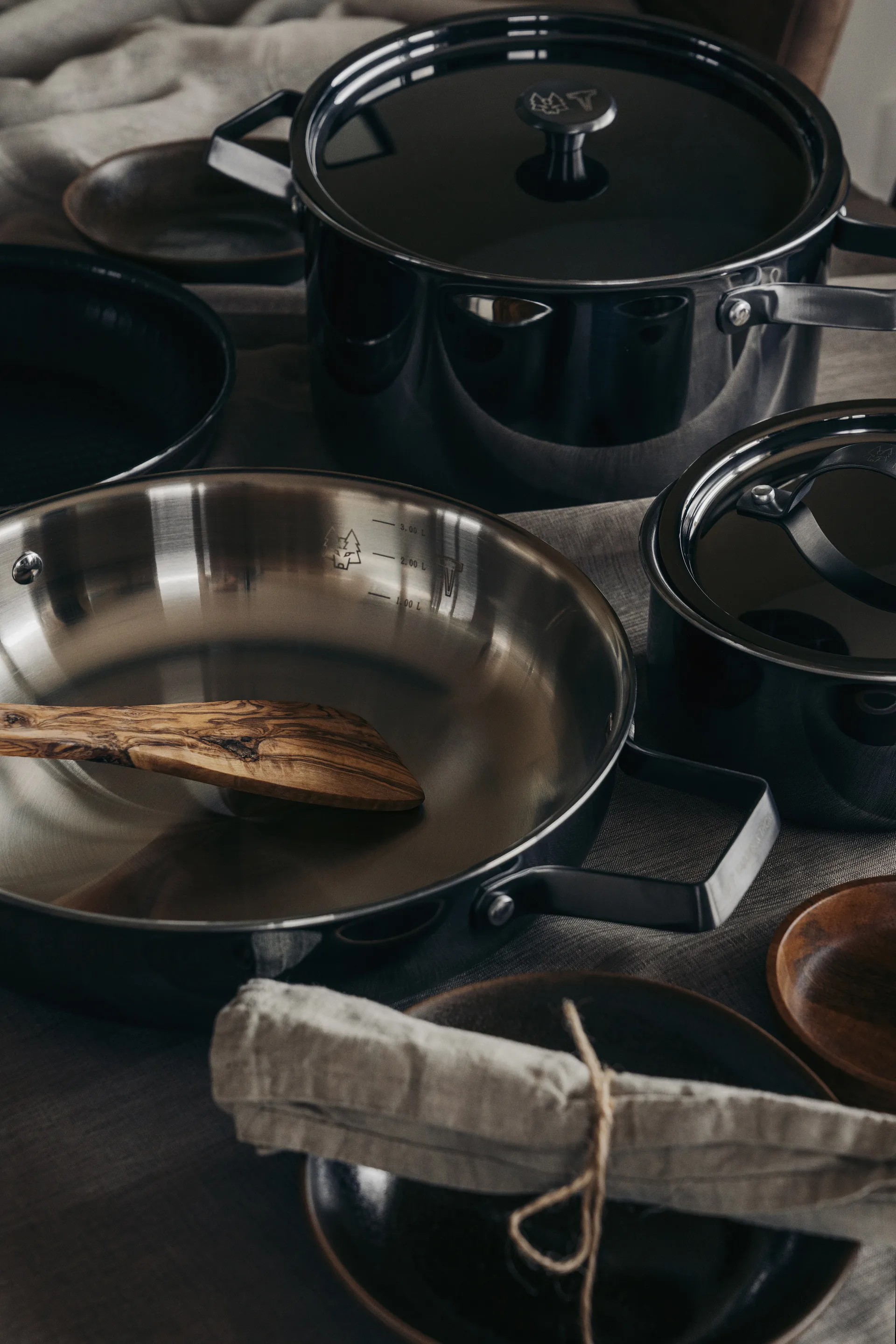 Επαγγελματικό σετ κατσαρολών, Blacksteel, συσκευασία 4 τεμαχίων Vargen & Thor