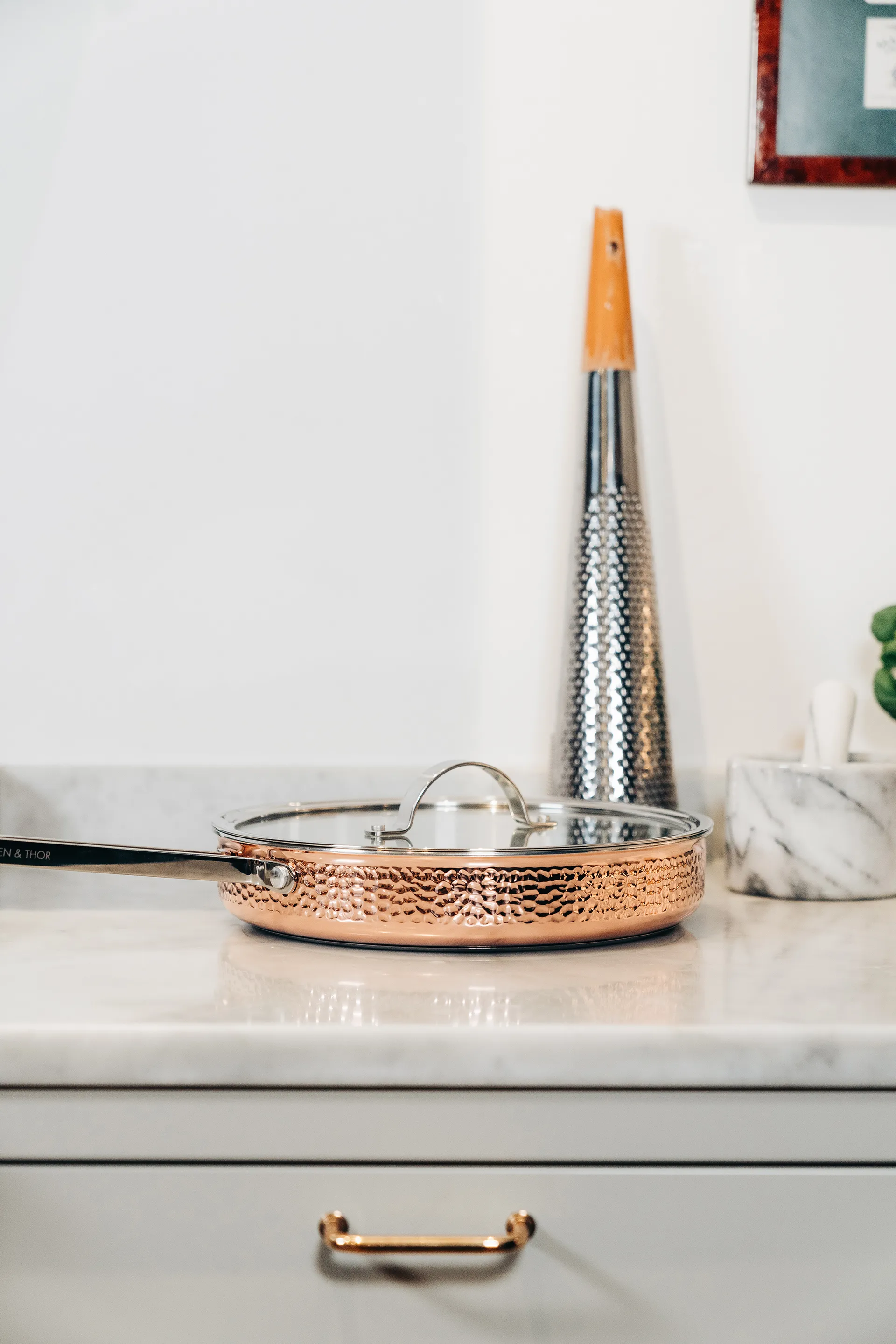 Mjölner hammered κατσαρολάκι με καπάκι, Modell Y2 Vargen & Thor