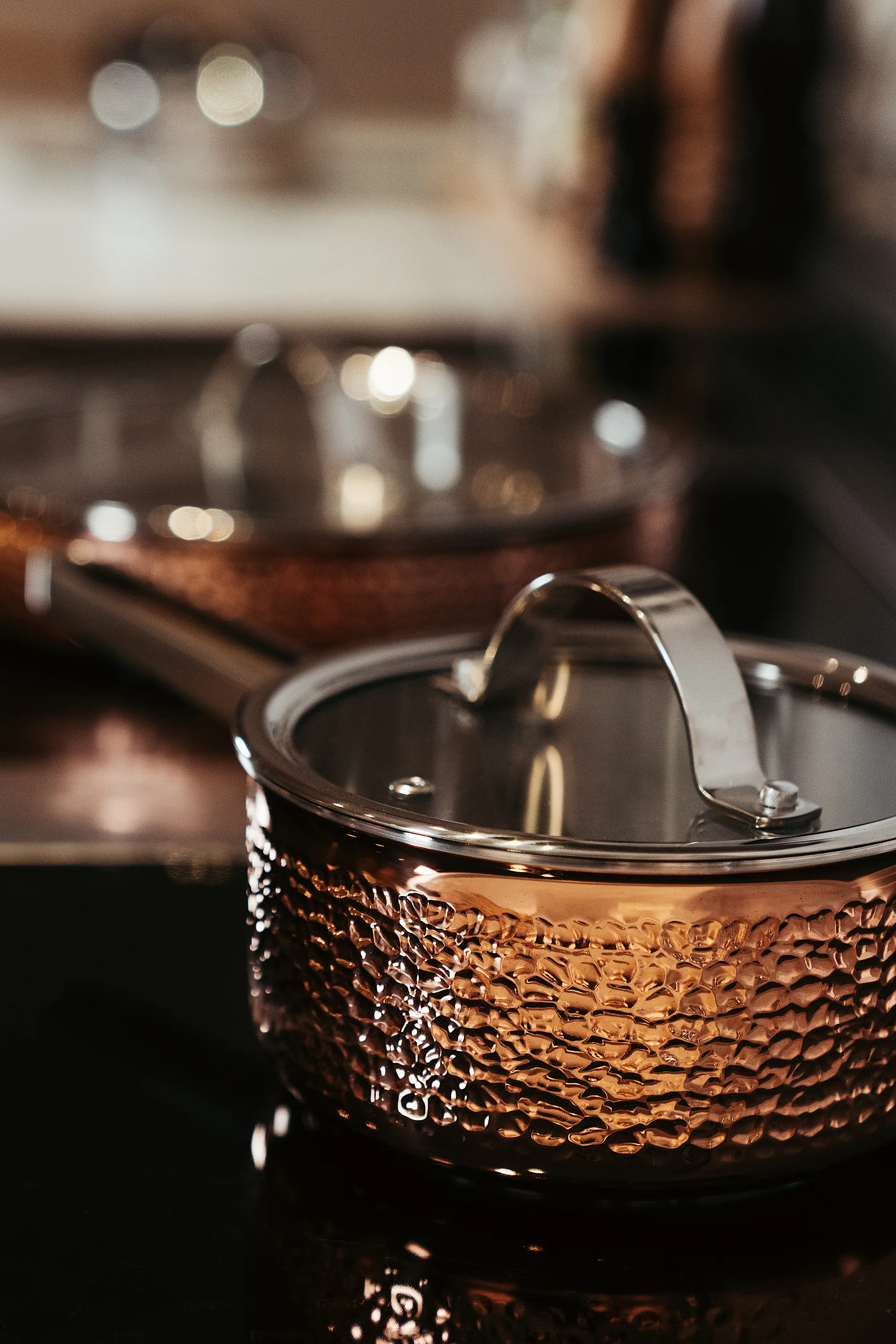 Mjölner hammered χάλκινο κατσαρολάκι με καπάκι, Vera. 1,6 L Vargen & Thor