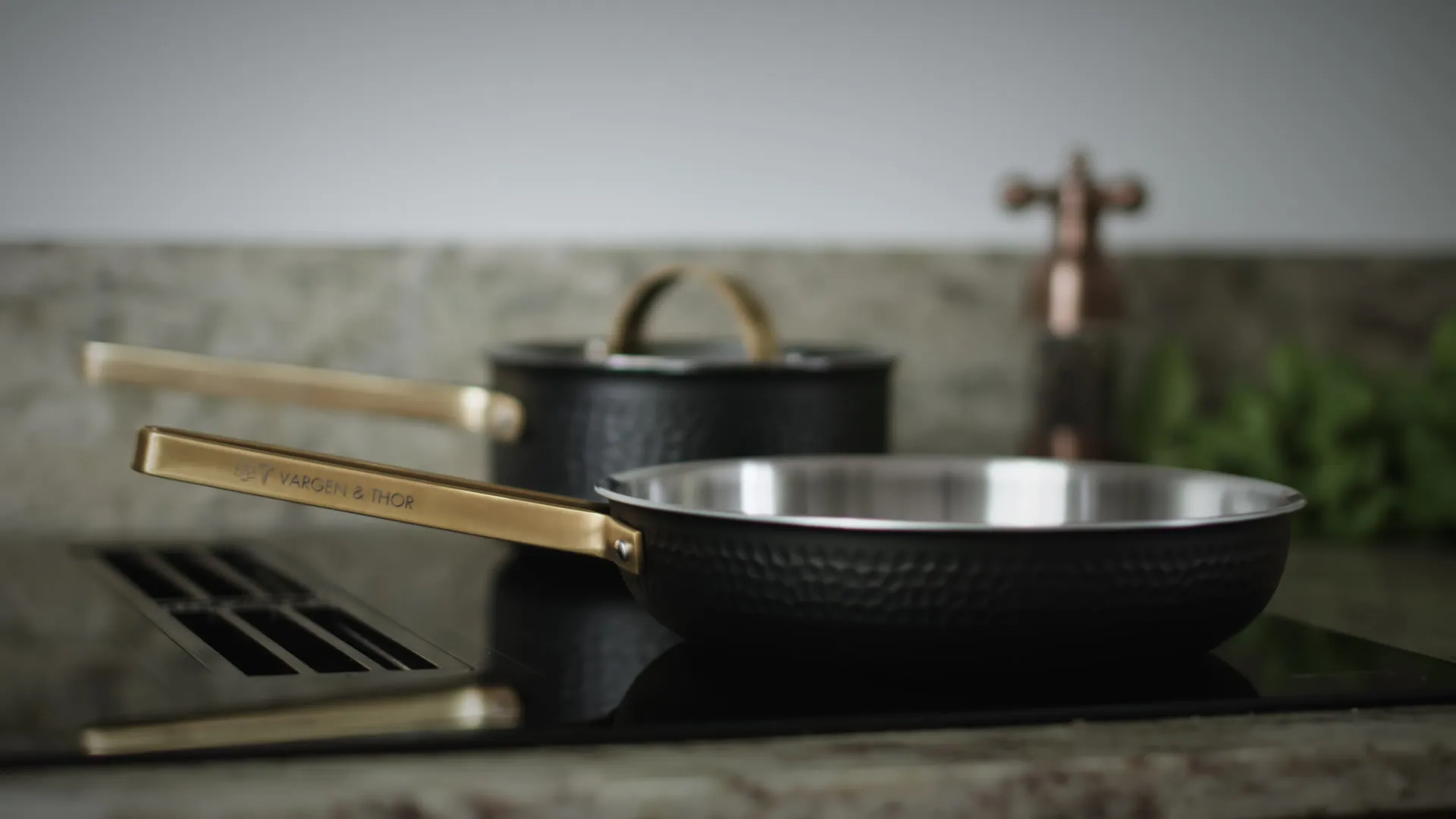 Modell Xb Jr τηγάνι Ø22 cm, Μαύρο Vargen & Thor