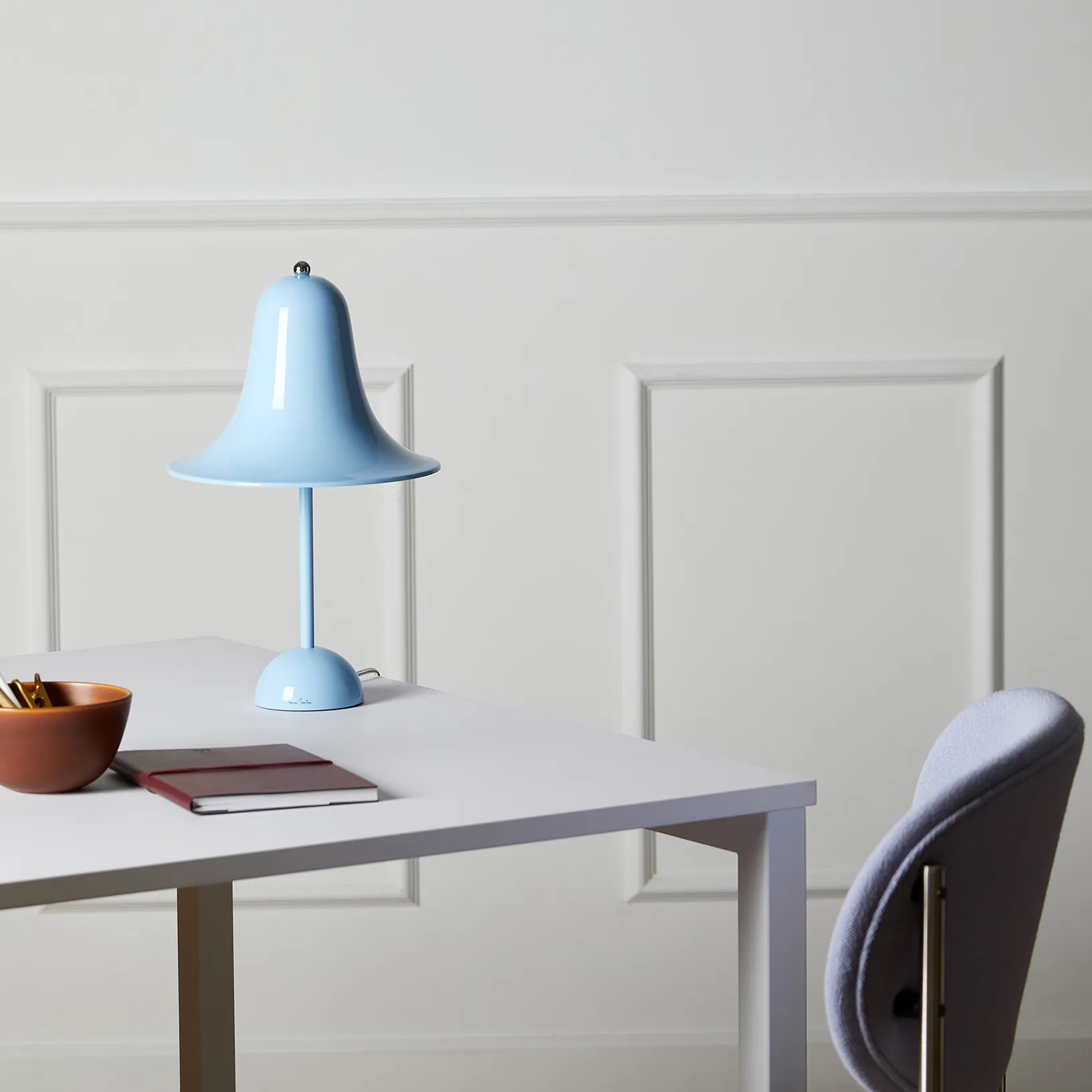 Pantop επιτραπέζιο φωτιστικό Ø 23 cm, γαλάζιο Verpan