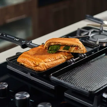 Victoria sandwich maker & paninipress pre-seasoned - 34,8x27 εκ. - Victoria