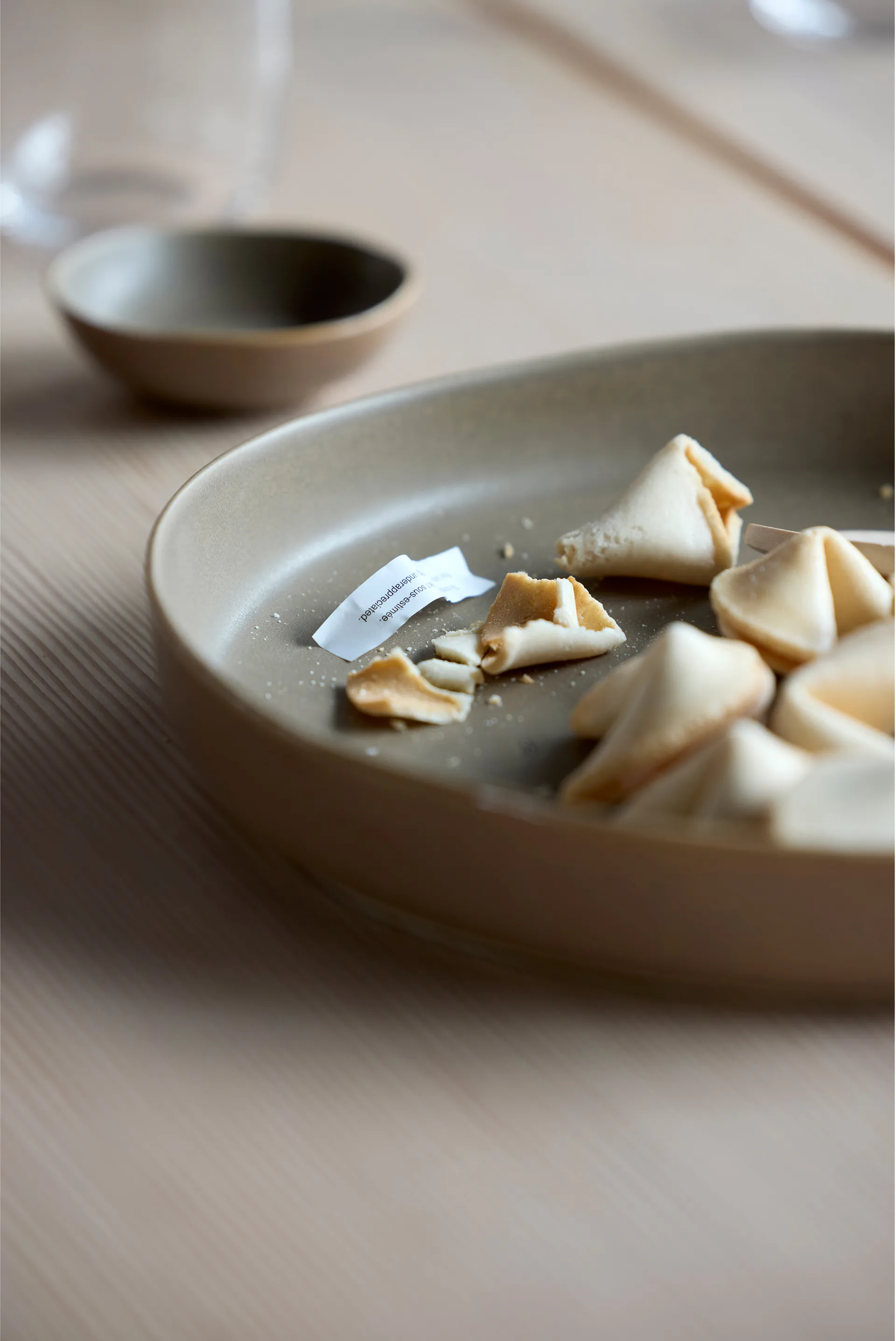 Shoku δίσκος σερβιρίσματος Ø28 εκ., Warm Brown Villa Collection