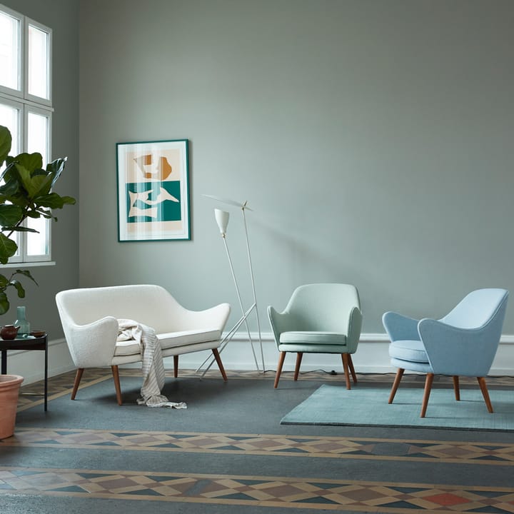 Καρέκλα lounge, Dwell - Ύφασμα merit 014 πράσινο της μέντας-γκρι, πόδια από καπνιστή δρυ - Warm Nordic