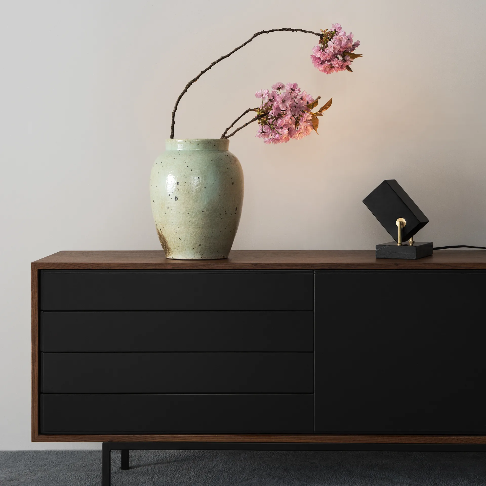 Box φωτιστικό δαπέδου, ματ μαύρο Watt & Veke