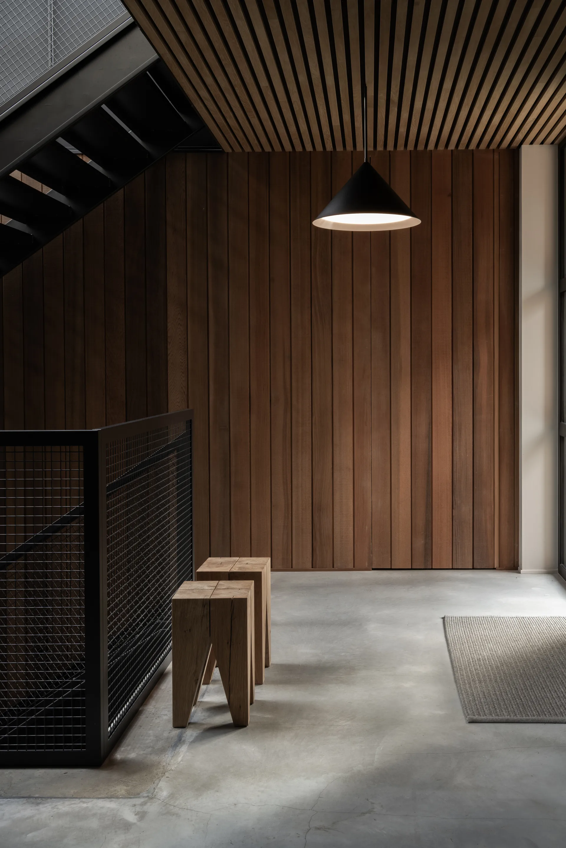 Kuro κρεμαστό φωτιστικό, Black, Ø45x25 εκ. Watt & Veke