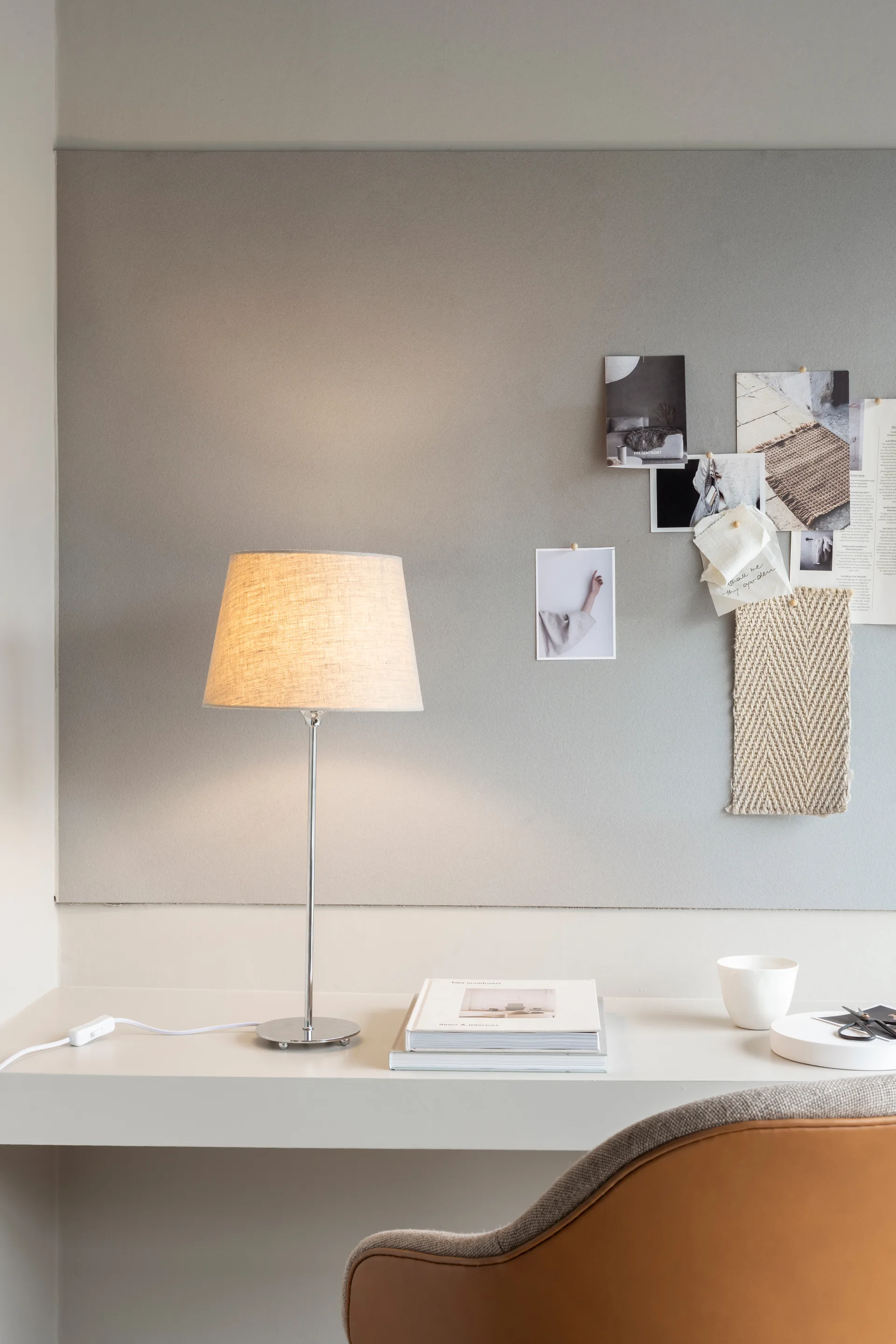 Βάση φωτιστικού τραπεζιού Line 45, Ασήμι Watt & Veke