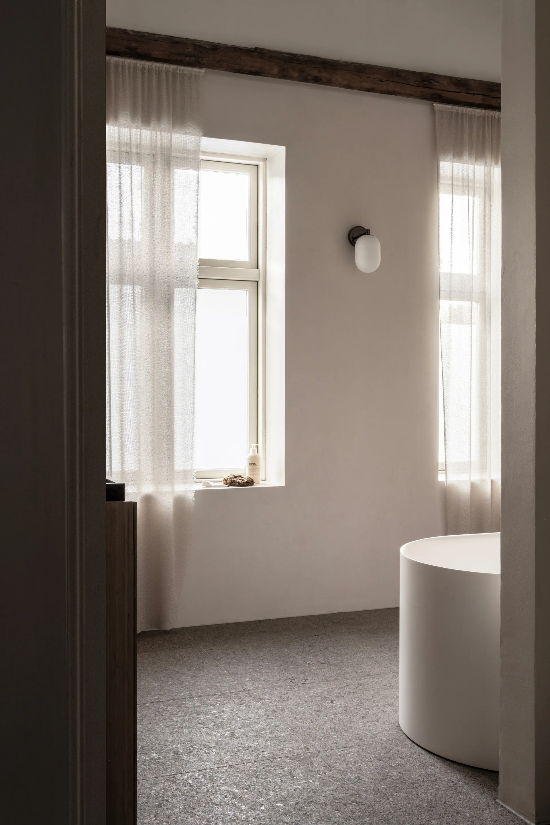 Noor επιτοίχιο φωτιστικό 18 cm, Λευκό Watt & Veke