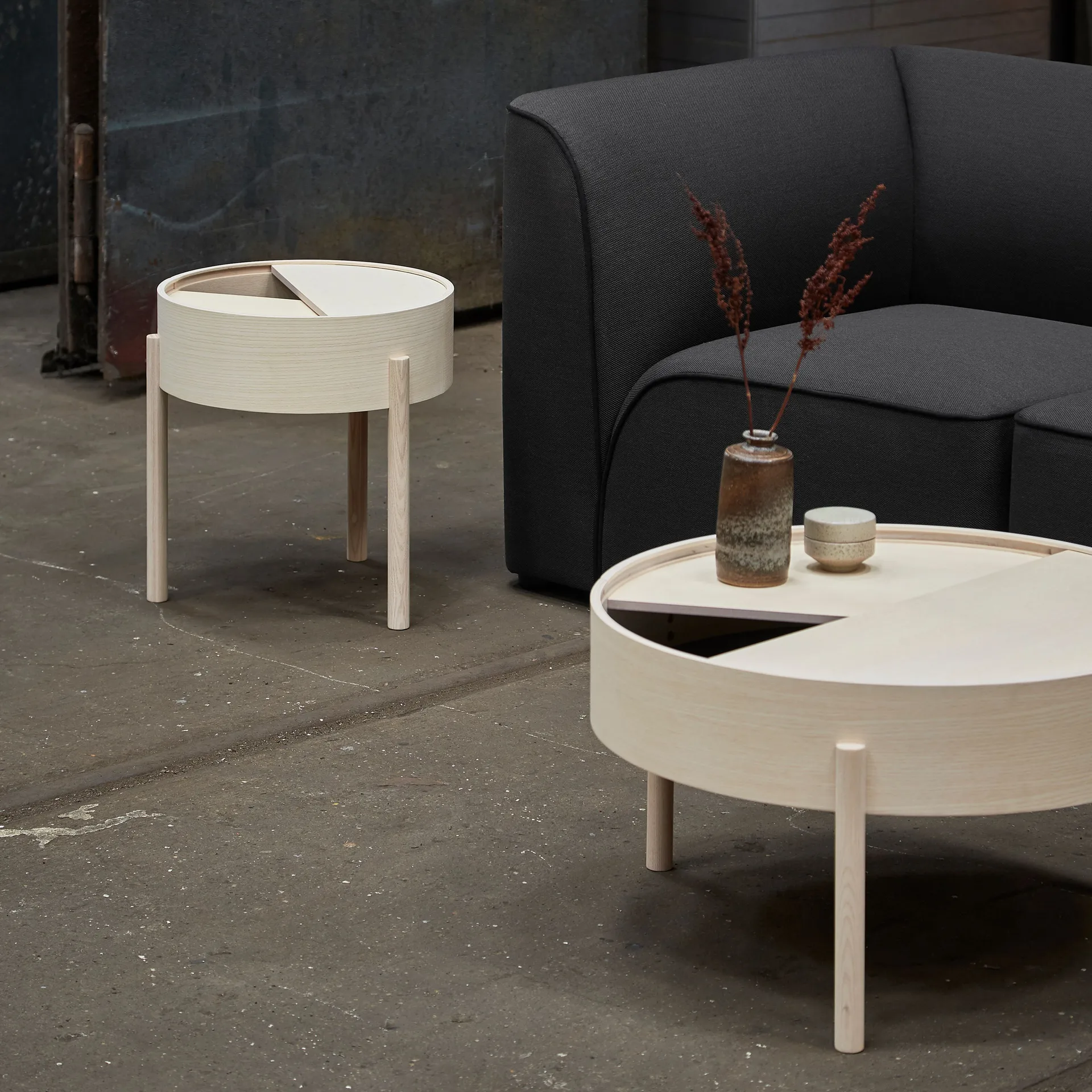 Arc τραπεζάκι του καφέ 66 cm, Δεσποτάκι με λευκό πιγμέντο Woud