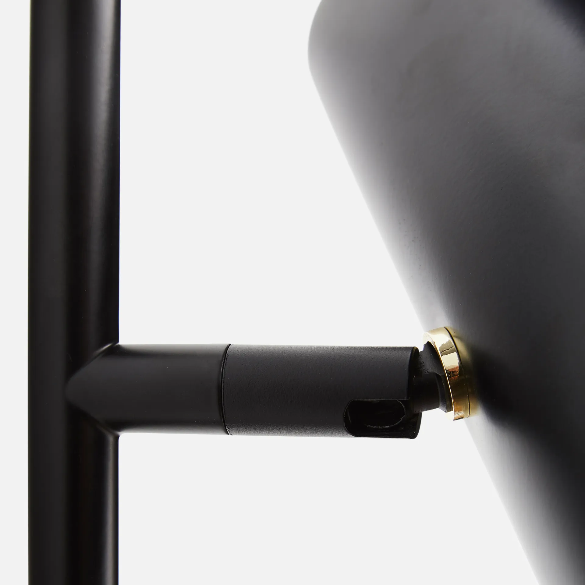 Cono φωτιστικό τοίχου, Μαύρο Woud