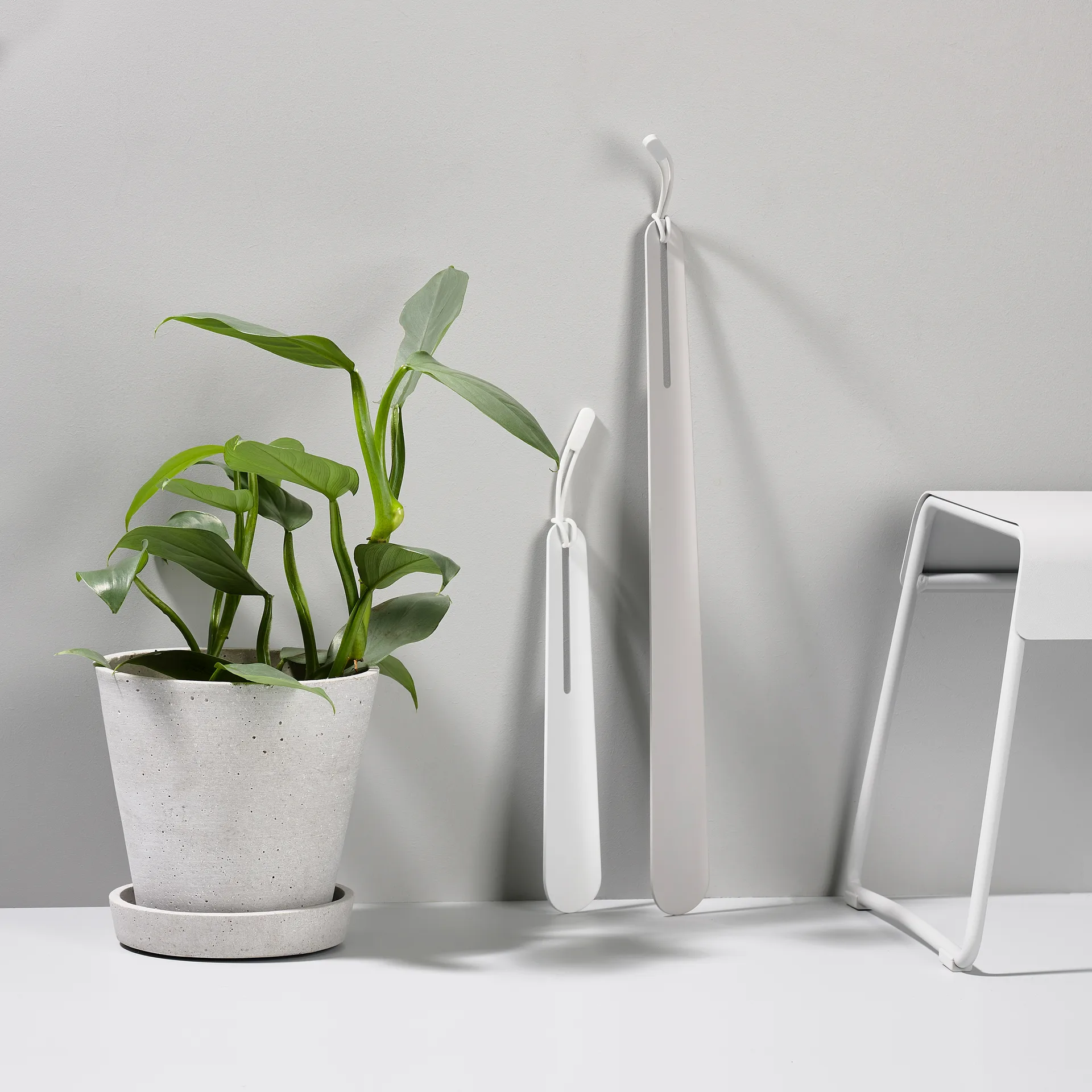 A-Shoehorn κόκκαλο παπουτσιών 45 cm, απαλό γκρι Zone Denmark