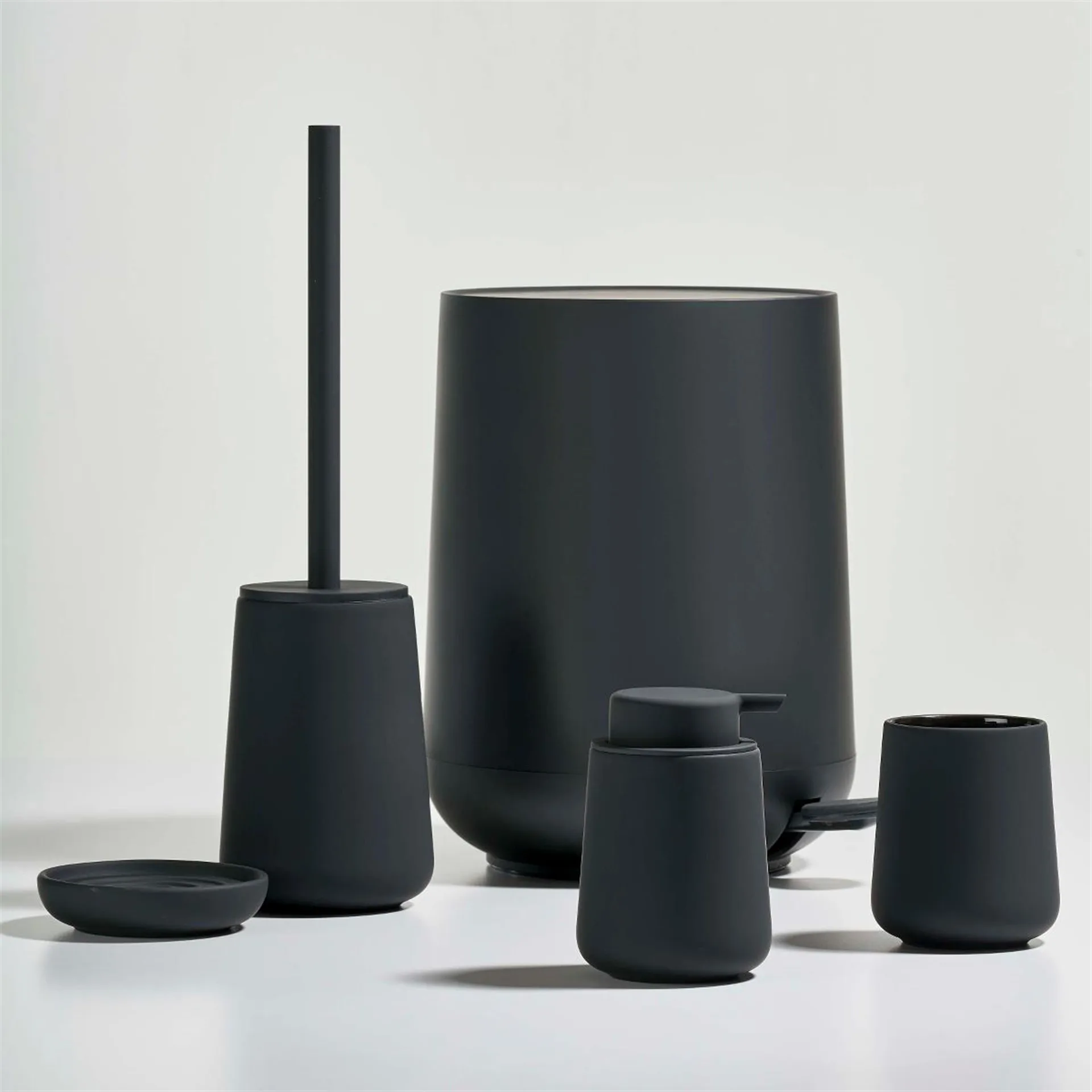 Nova One βούρτσα τουαλέτας, μαύρο Zone Denmark