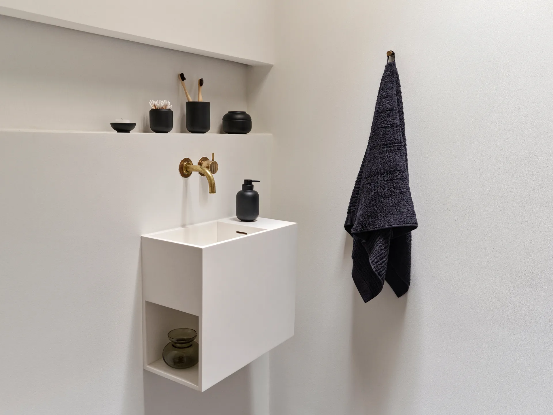 Sensu βούρτσα τουαλέτας Ø11,8x41 εκ., Black Zone Denmark