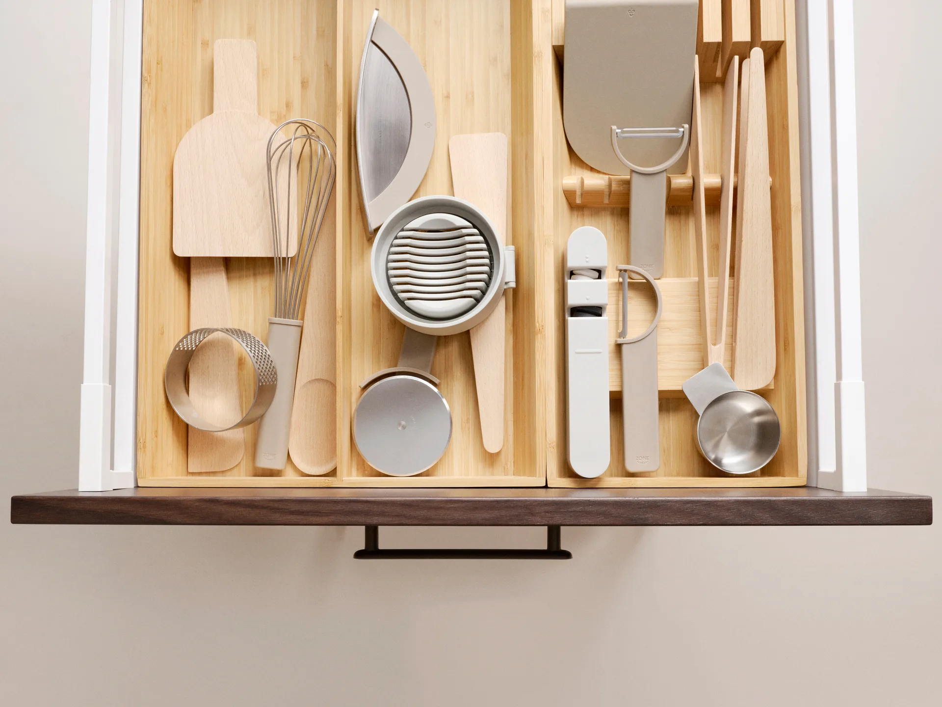 Singles αποφλοιωτής 16 cm, Black Zone Denmark