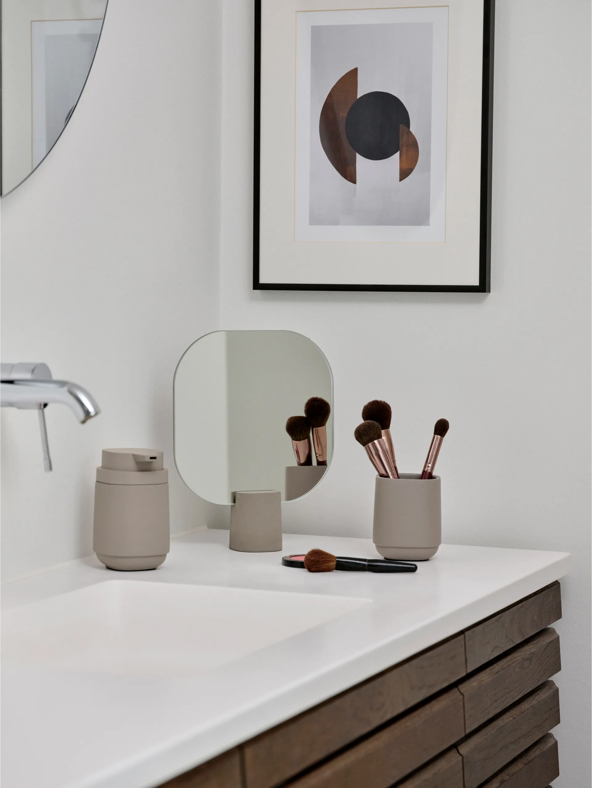 Καθρέφτης τραπεζιού Time 26,5 εκ., Concrete Zone Denmark