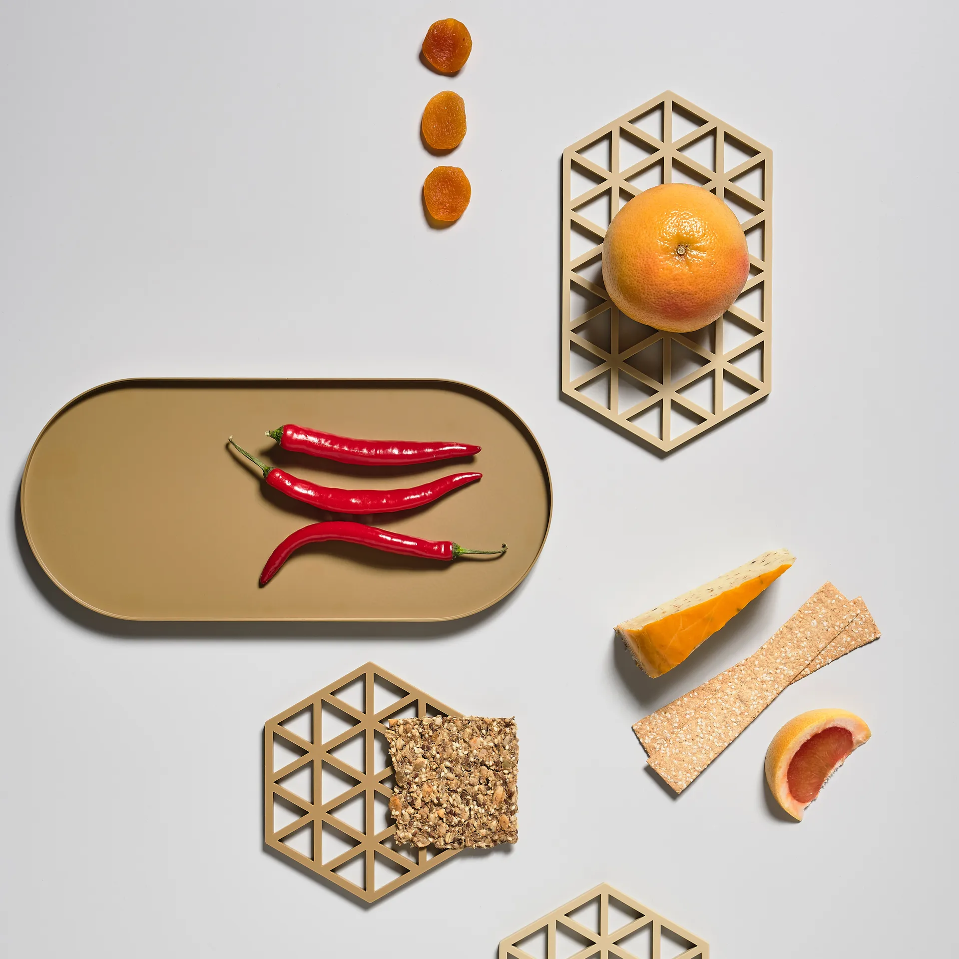 Triangles βάση για πιατέλες 14x24 cm, θερμή άμμος Zone Denmark