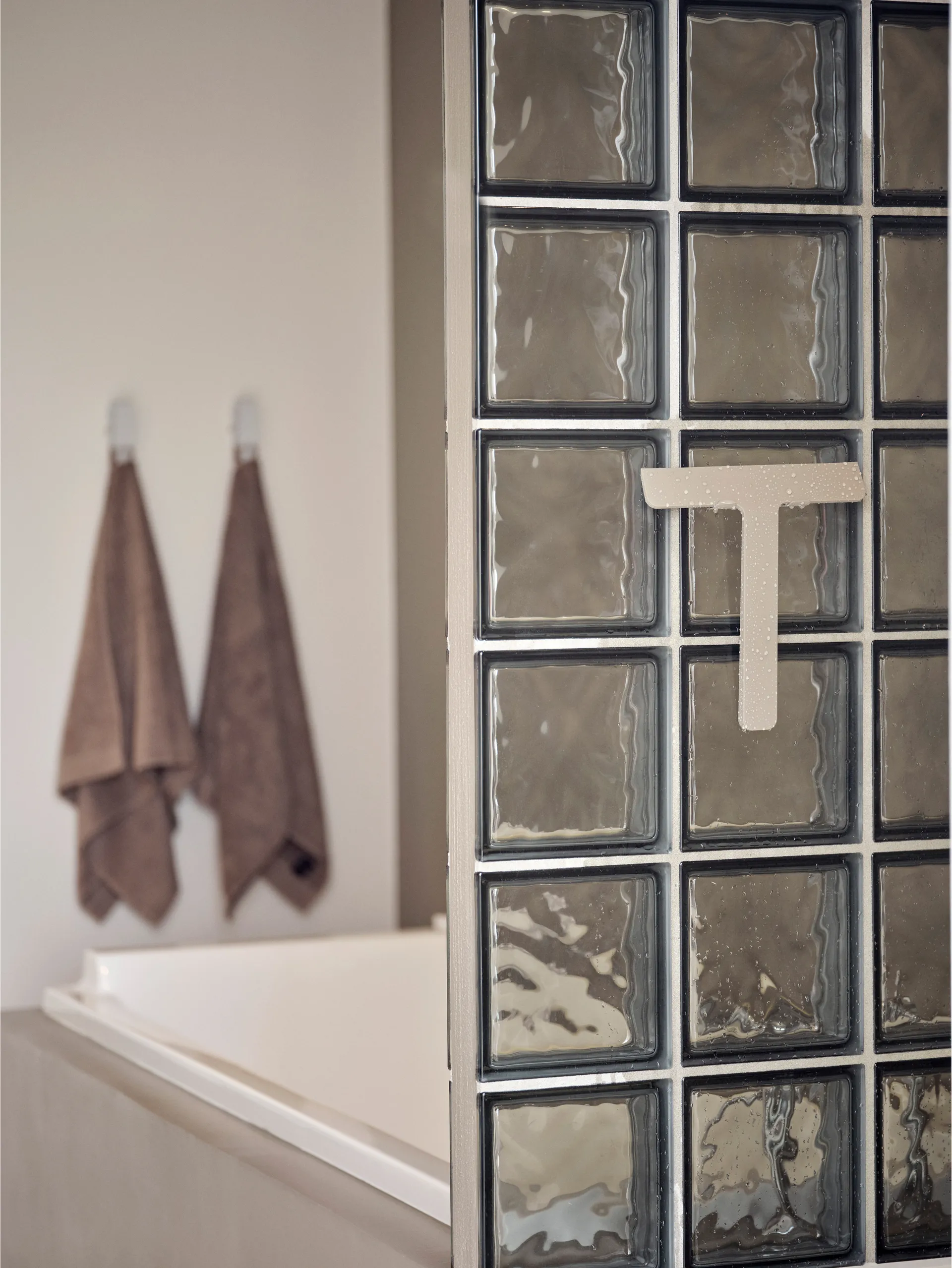 Ume ξύστρα με βάση, Taupe Zone Denmark