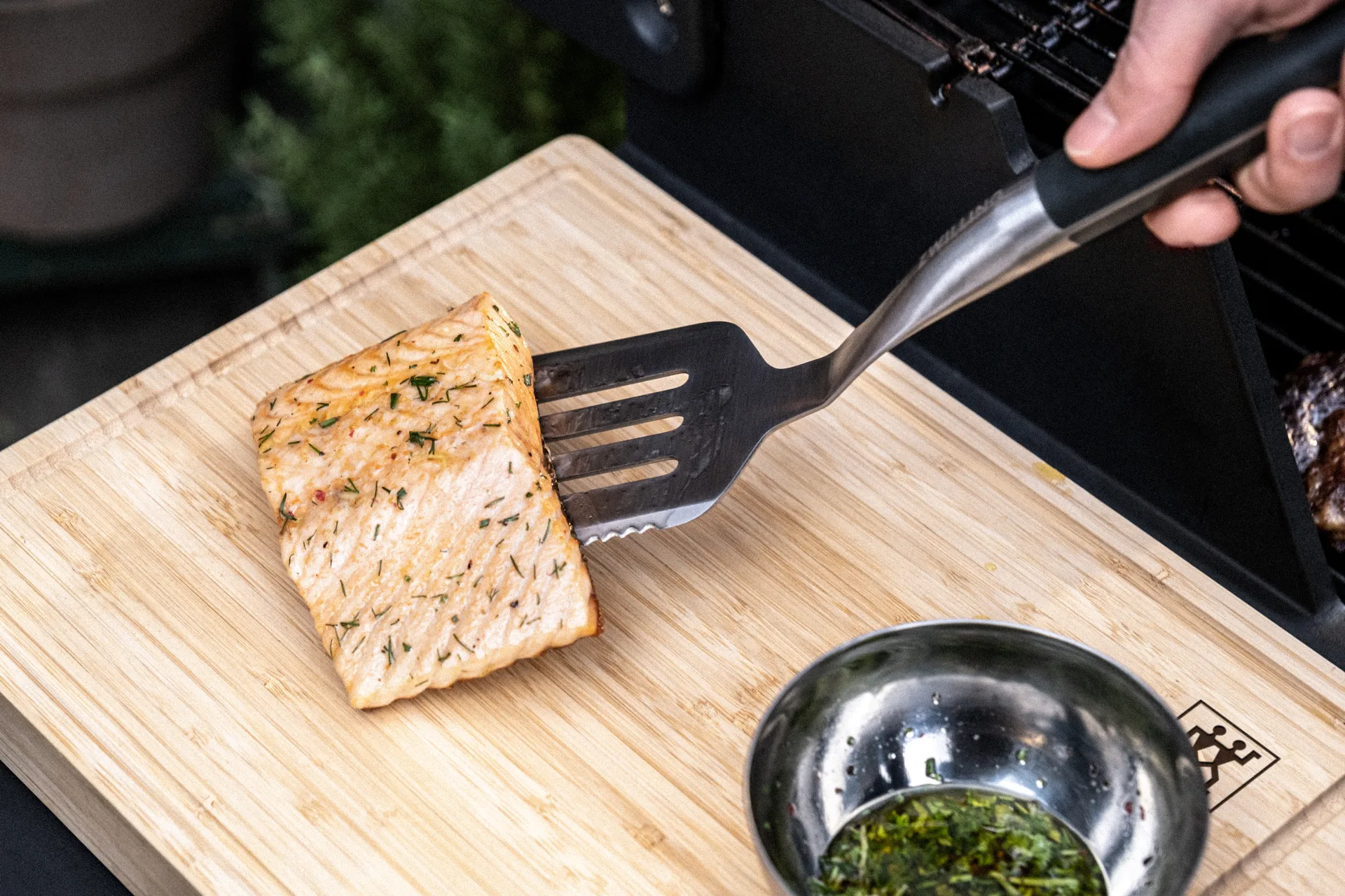 Zwilling BBQ+ σπάτουλα ψησίματος 43 εκ., Ανοξείδωτο ατσάλι Zwilling