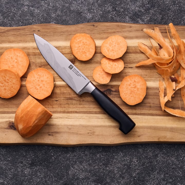 Zwilling Four star μαχαίρι σεφ 16 εκ., Μαύρο -ανοξείδωτο ατσάλι Zwilling